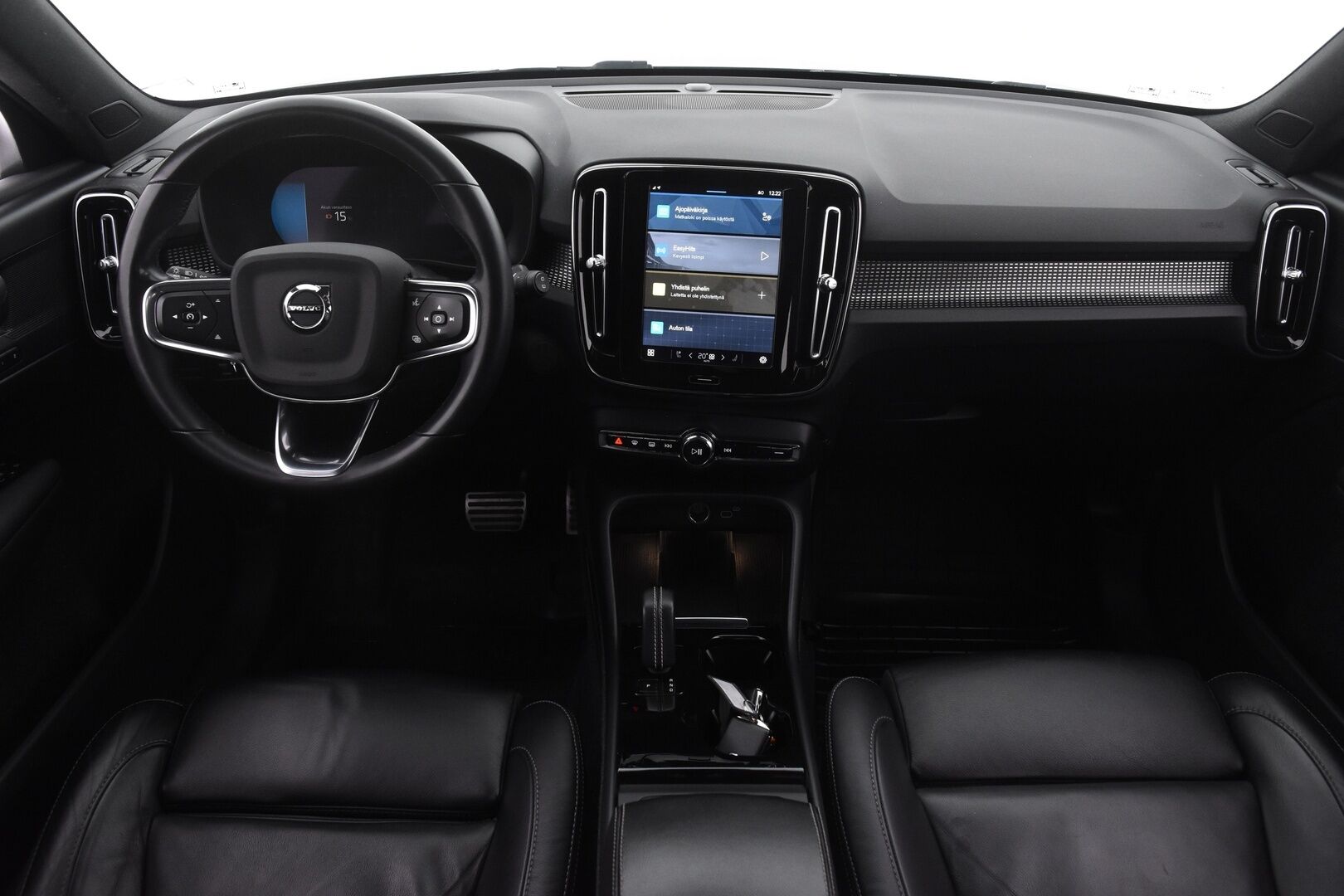 Volvo XC40 2022 Recharge Twin Plus aut - ILP | ACC | Keyless | Carplay | Nahkasisusta | Ratinlämmitin | Sähköpenkit