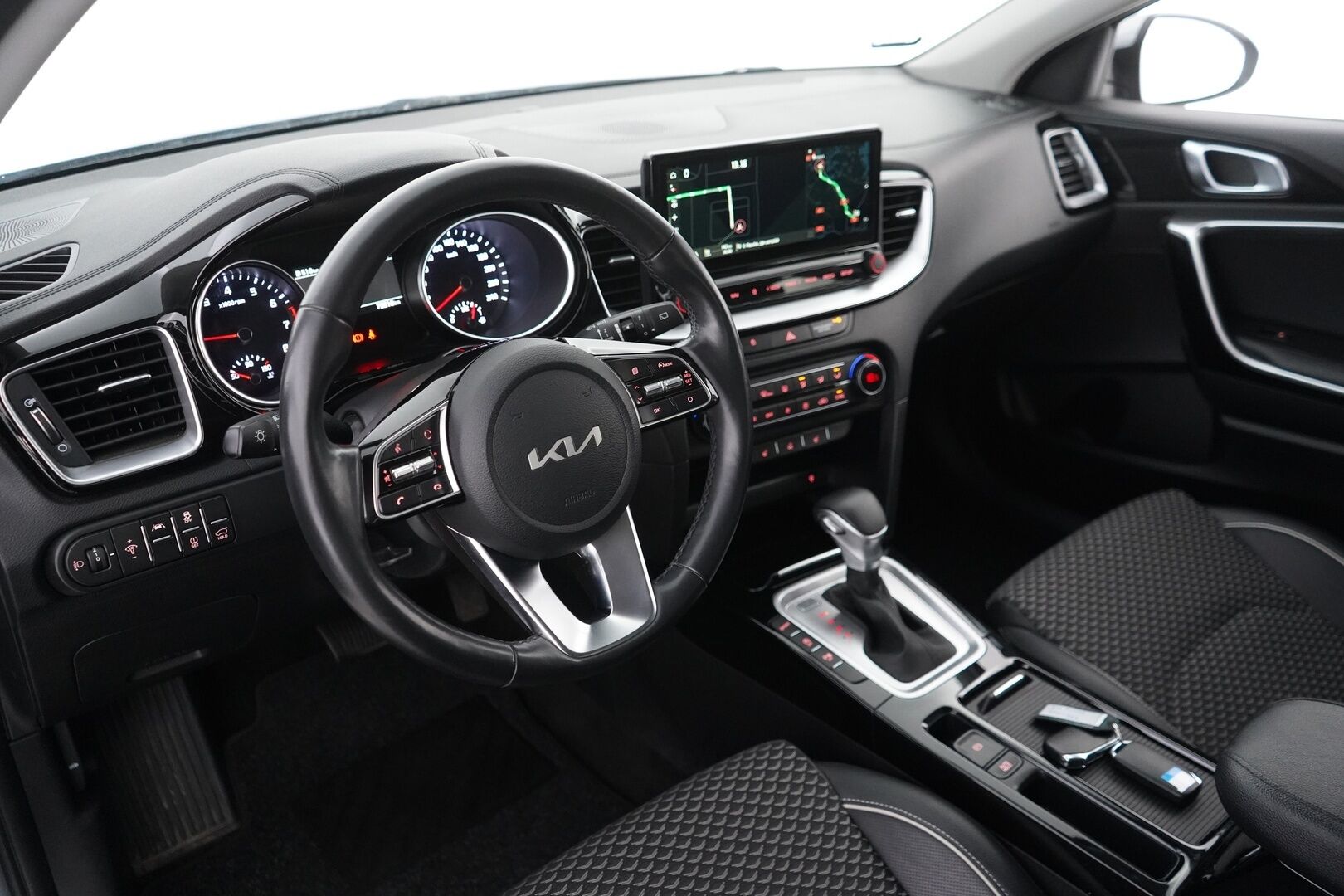 Kia XCeed 2022 1,5 T-GDI 160hv Business Premium DCT - Lohko+Sisä | Kamera | Puolinahat | Koukku | Navi | Ratinlämmitin | Sähköinen takaluukku | Suomi-auto | Merkkihuollettu | 2xvanteet 