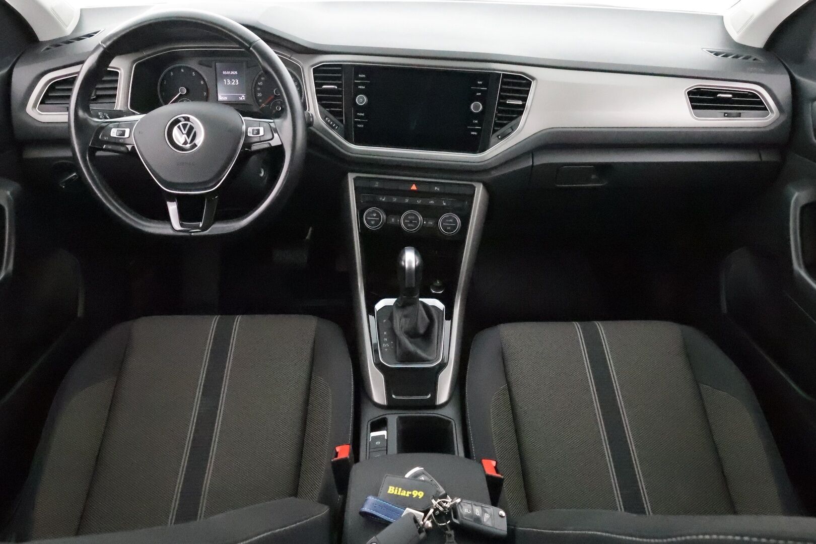 Volkswagen T-Roc 2022 Style Business 1,5 TSI EVO 110 kW DSG-aut - 1.om Suomi-auto / Adapt.vakkari / Webasto / Koukku / Apple&Android / P.tutkat 