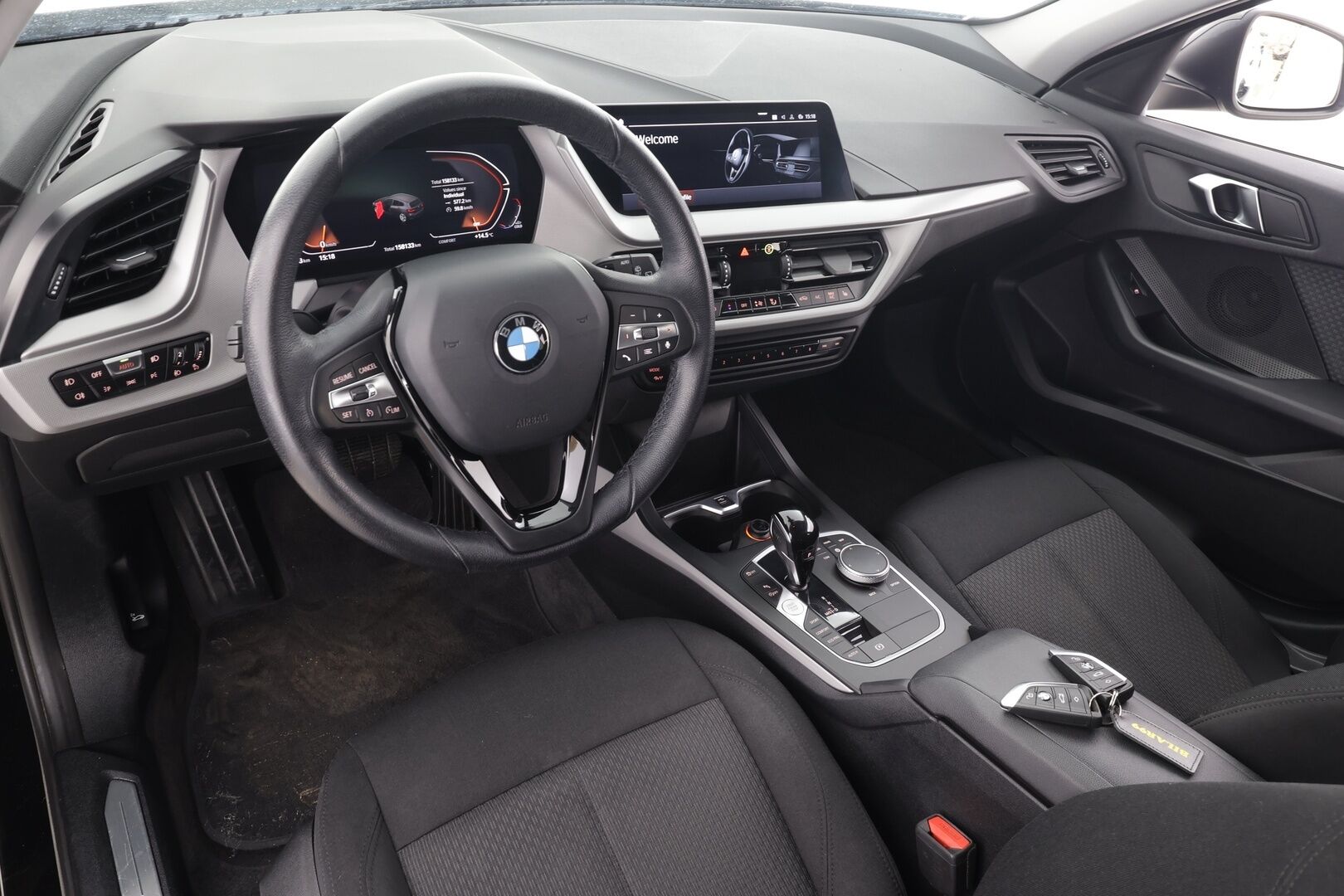 BMW 120 2022 F40 Hatchback 120d xDrive A Business -  | Vakkari  | P.tutkat | LED | Navi | Digimittaristo | 1.om Suomi-Auto |