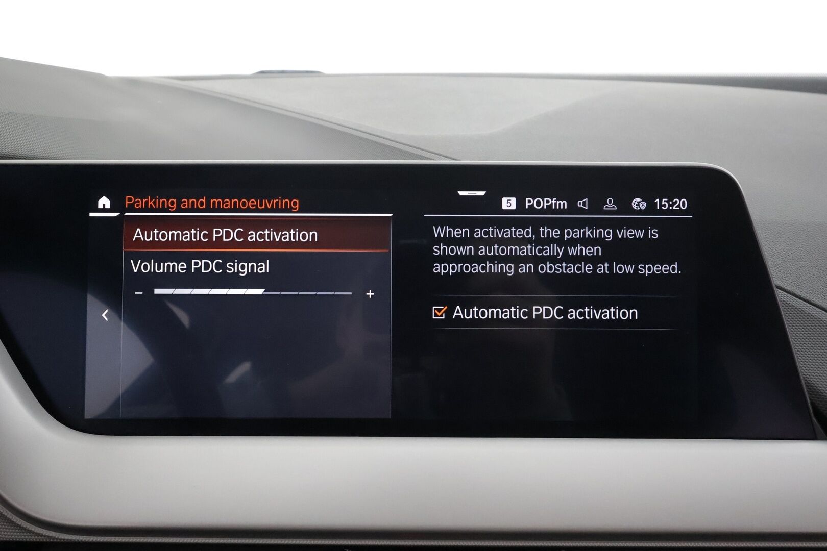 BMW 120 2022 F40 Hatchback 120d xDrive A Business * Vakkari / P.tutkat / LED / Navi / Digimittaristo * - 1.Om Suomi-auto / Kahdet renkaat aluvanteilla - HULLUT AVAJAISHULINAT KORKOTARJOUS 3,29 %