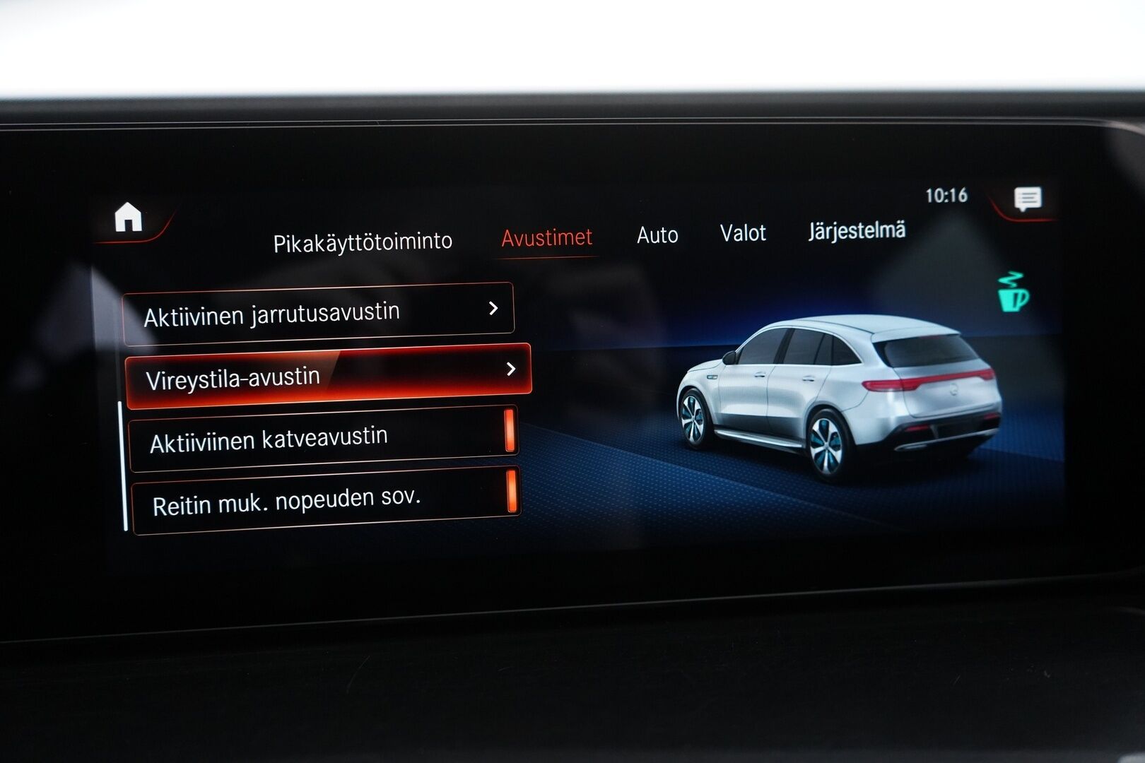 Mercedes-Benz EQC 2022 400 4MATIC Business AMG  *Distronic+ / Widescreen / Navi / Koukku / Keyless / Ambient / Blis / Muistipenkit - 3,99 % KORKOTARJOUS TÄHÄN AUTOON - 31.5. ASTI! - Suomi-auto / Kahdet vanteet renkaineen / Kaikki huollot tehty Veholla!