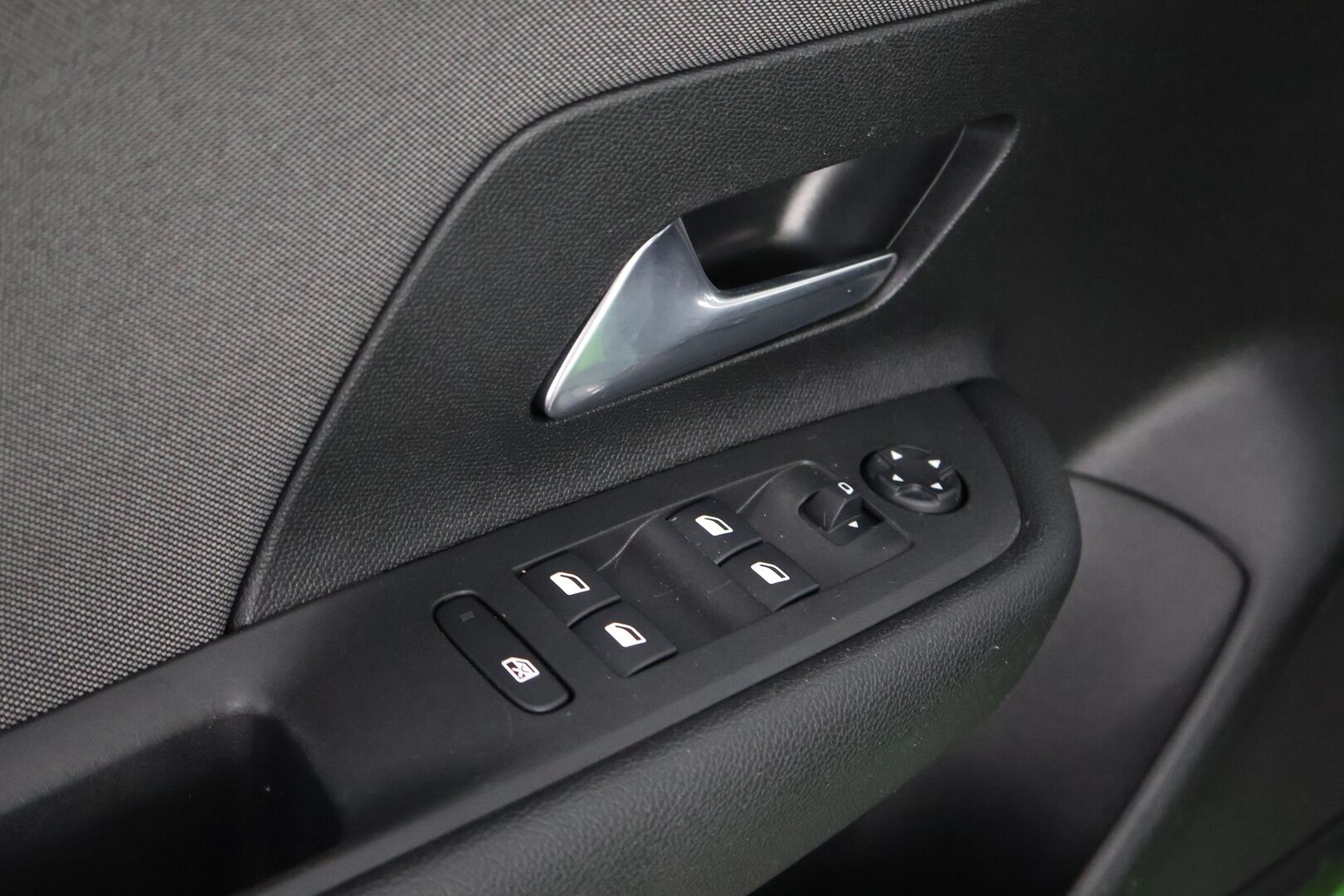 Opel Mokka 2021 Comfort 130 Turbo Automatic * Adapt.Vakkari / Koukku / 360-Kamera / Lohko & Sisäpistoke - Merkkihuollot / Suomiauto / Juuri tullut Tampereelle! - HULLUT JOULUT KORKOTARJOUS 2,49% 