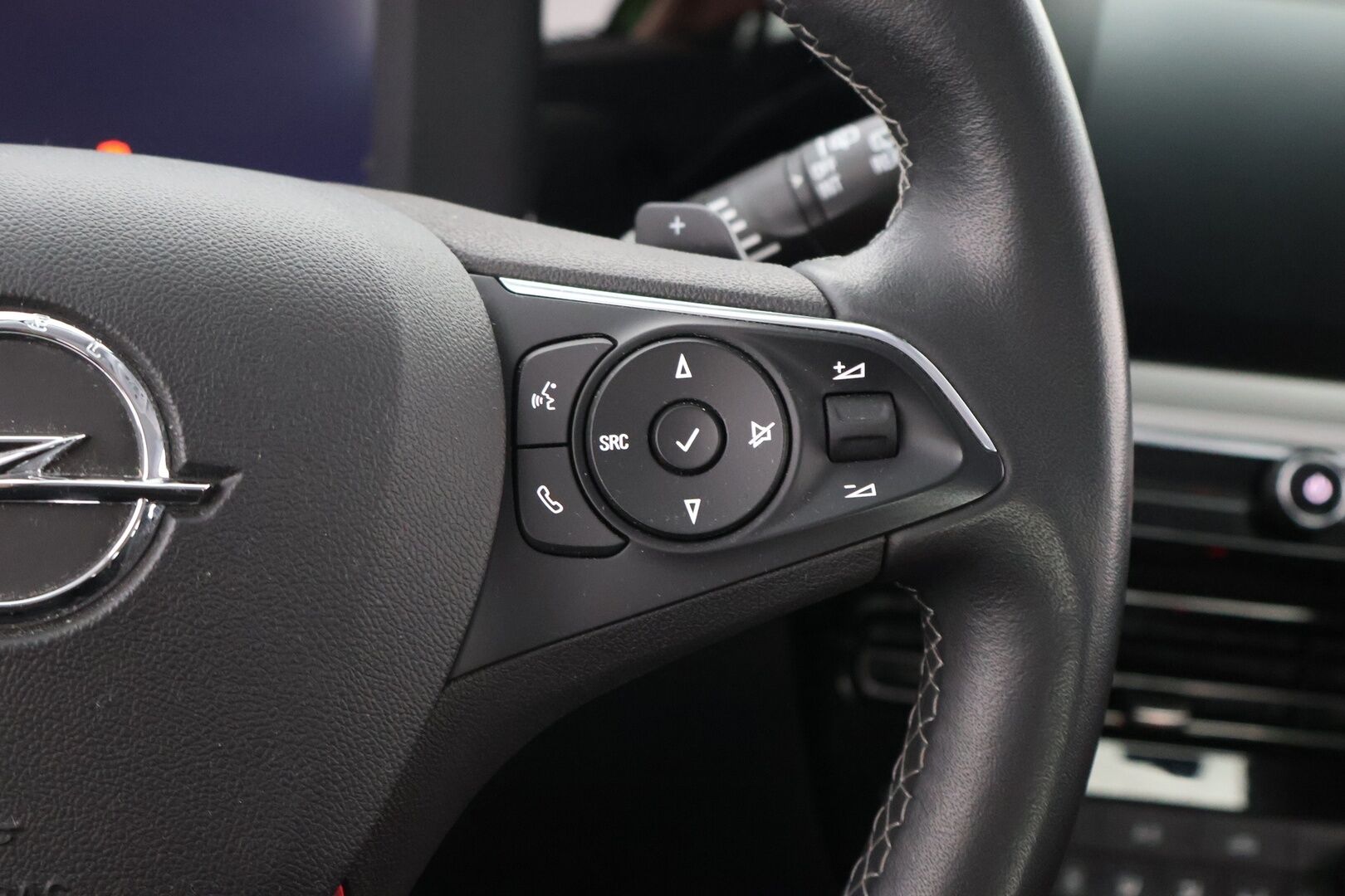 Opel Mokka 2021 Comfort 130 Turbo Automatic * Adapt.Vakkari / Koukku / 360-Kamera / Lohko & Sisäpistoke - Merkkihuollot / Suomiauto / Juuri tullut Tampereelle! - HULLUT JOULUT KORKOTARJOUS 2,49% 