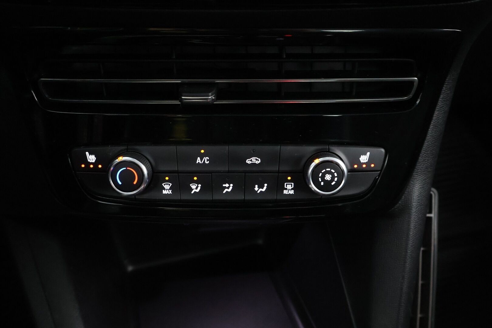 Opel Mokka 2021 Comfort 130 Turbo Automatic * Adapt.Vakkari / Koukku / 360-Kamera / Lohko & Sisäpistoke - Merkkihuollot / Suomiauto / Juuri tullut Tampereelle! - HULLUT JOULUT KORKOTARJOUS 2,49% 