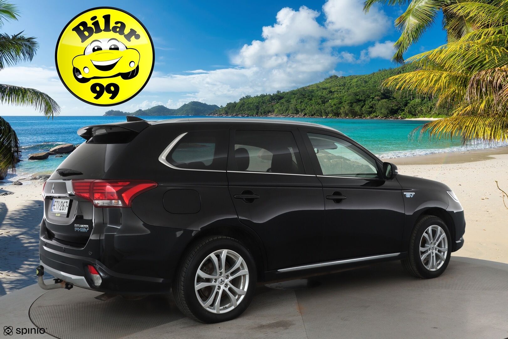 Mitsubishi Outlander PHEV 2017 PHEV Instyle Navi **Adapt.Vakkari / Koukku / Lasikattoluukku / 360° / Nahkaverhoilu / Kaistavahti** - Kahdet Renkaat