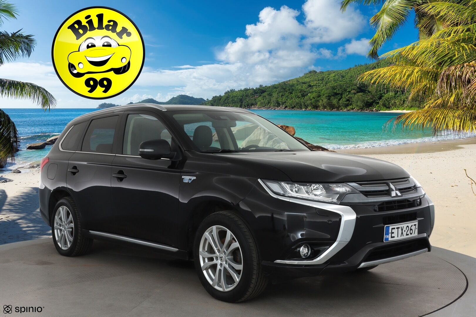 Mitsubishi Outlander PHEV 2017 PHEV Instyle Navi **Adapt.Vakkari / Koukku / Lasikattoluukku / 360° / Nahkaverhoilu / Kaistavahti** - Kahdet Renkaat