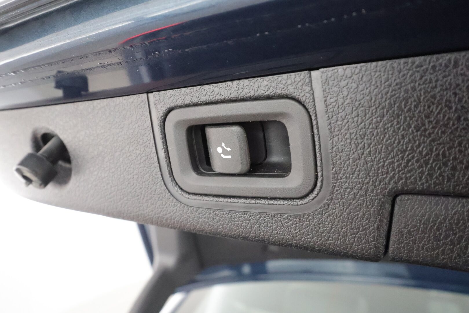 Mercedes-Benz A 2022 200 d 4MATIC A sedan Business Style * Webasto / Koukku / Vakkari / P.kamera / LED / Puolinahat * - 1.Om Suomi-auto / Kahdet renkaat aluvanteilla / Merkkihuollettu - HULLUT BLACKWEEK JATKOT - KORKOTARJOUS 2,49%