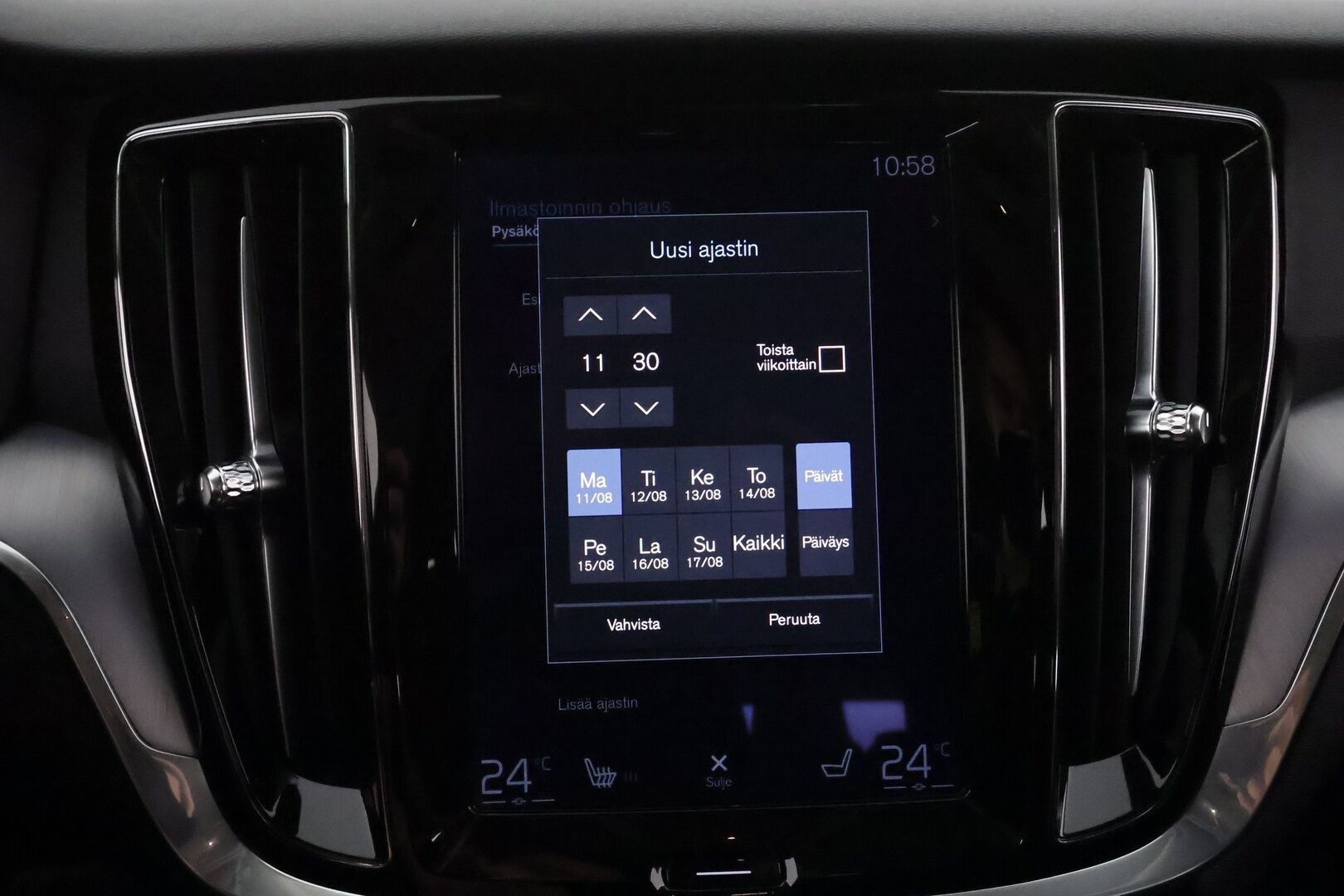 Volvo V60 2021 B3 MHEV Business Edition DCT aut **Vakkari / Webasto / P.tutka / KeylessGo / Ratinlämmitin** - 1.Om Suomi-auto / Merkkihuollettu / Kahdet renkaat aluvanteilla / Penkinlämmittimet takana