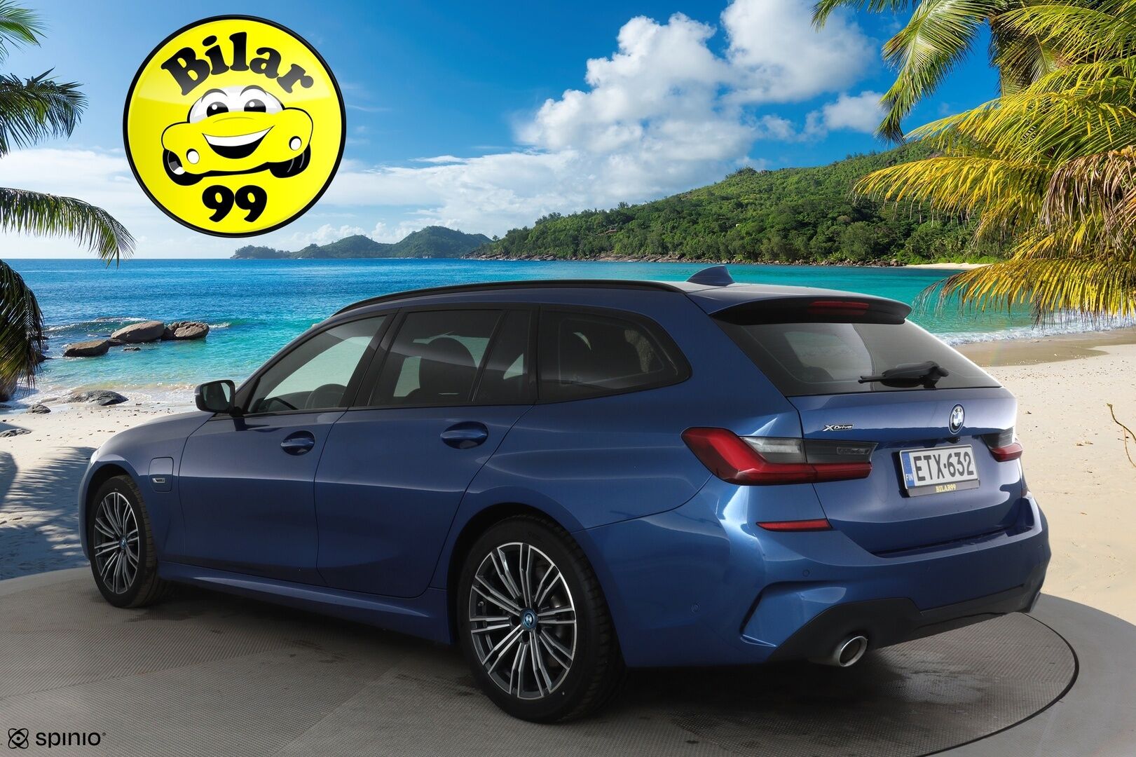 BMW 320 2022 G21 Touring 320e xDrive A Charged Edition M Sport *Vakkari / P.kamera / Hifi / Kaarreajovalot / Comfort Access* - Suomi-auto / Kahdet renkaat aluvanteilla / Näyttävä yksilö