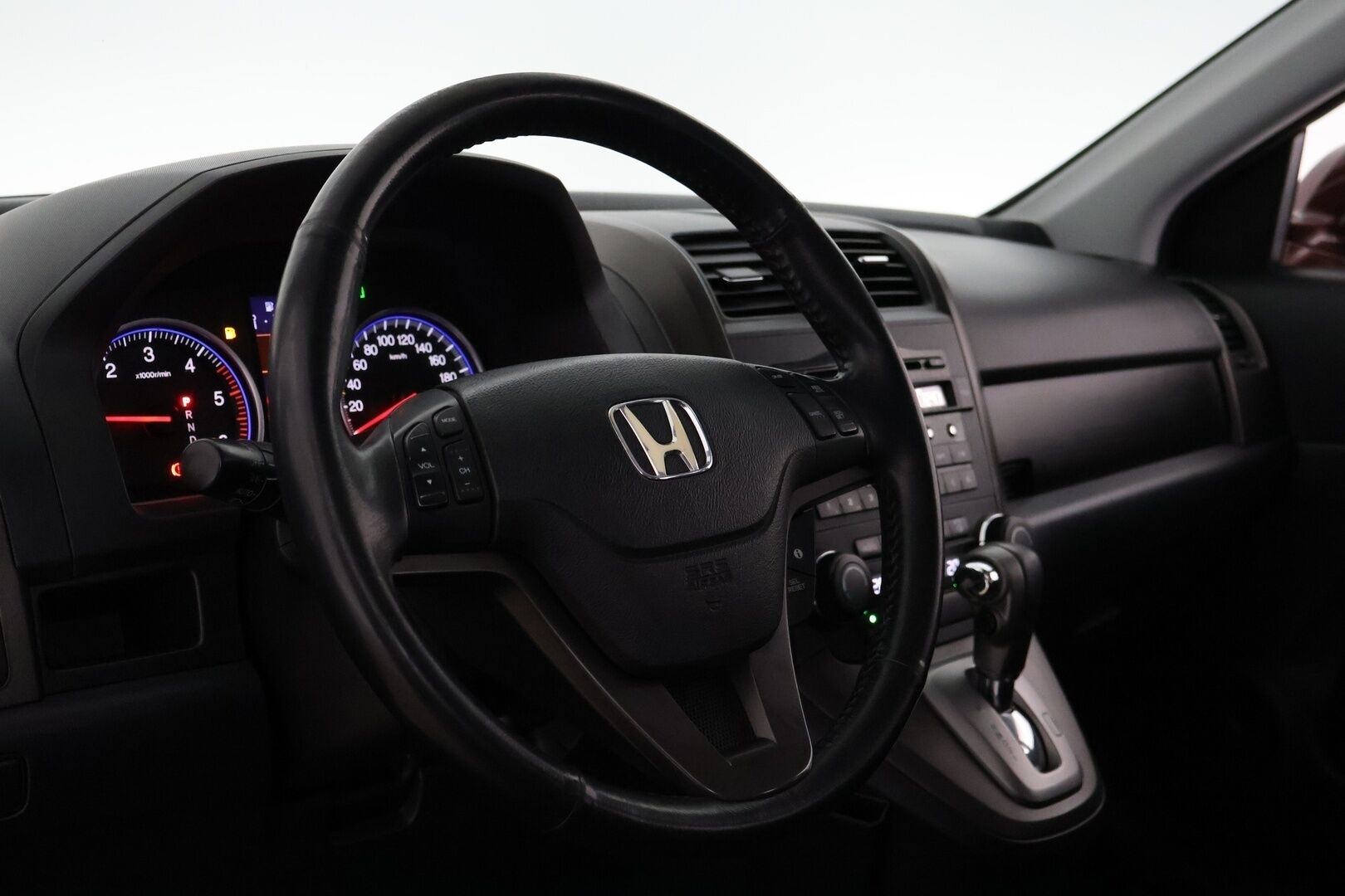 Honda CR-V 2013 2,2 i-DTEC Elegance Lifestyle AT 4WD Business - | Lohko | Xenon  | P.tutka | Vakkari | Nahka-alcantara | 2x Vanteet ja renkaat |