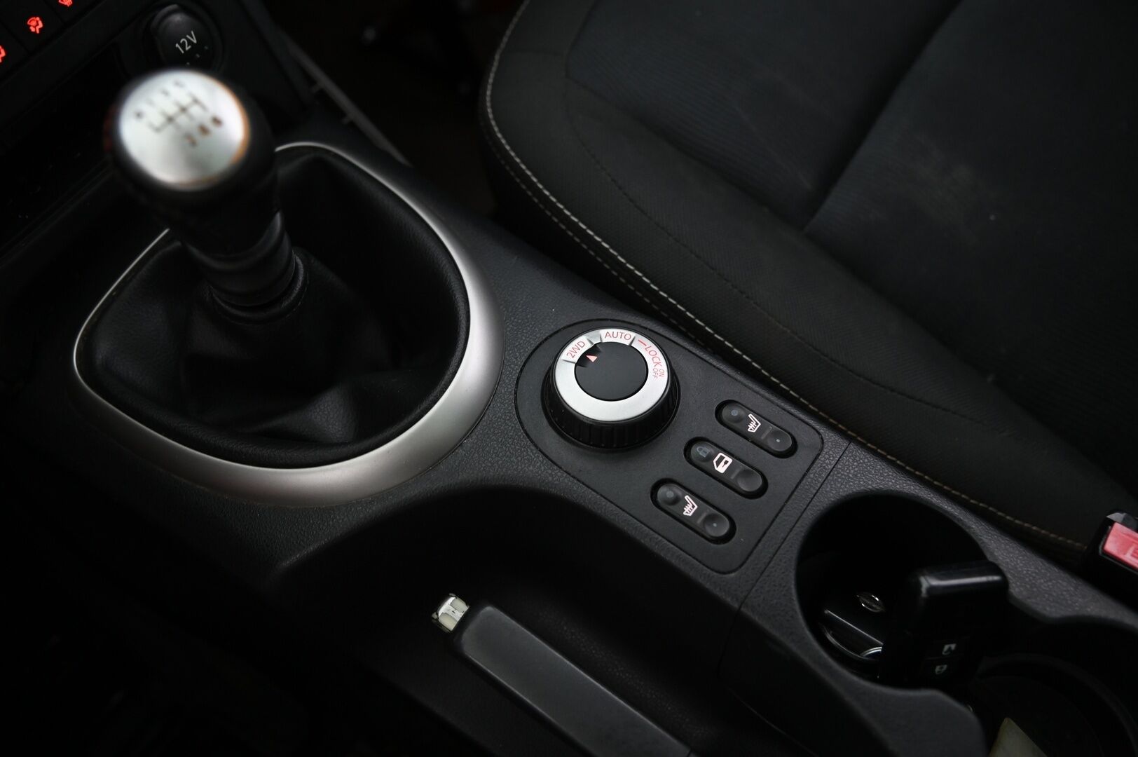 Nissan Qashqai+2 2012 1,6dCi DPF Stop / Start System Tekna 4WD 6M/T 17" MY12 - Myydään Huutokaupat.com