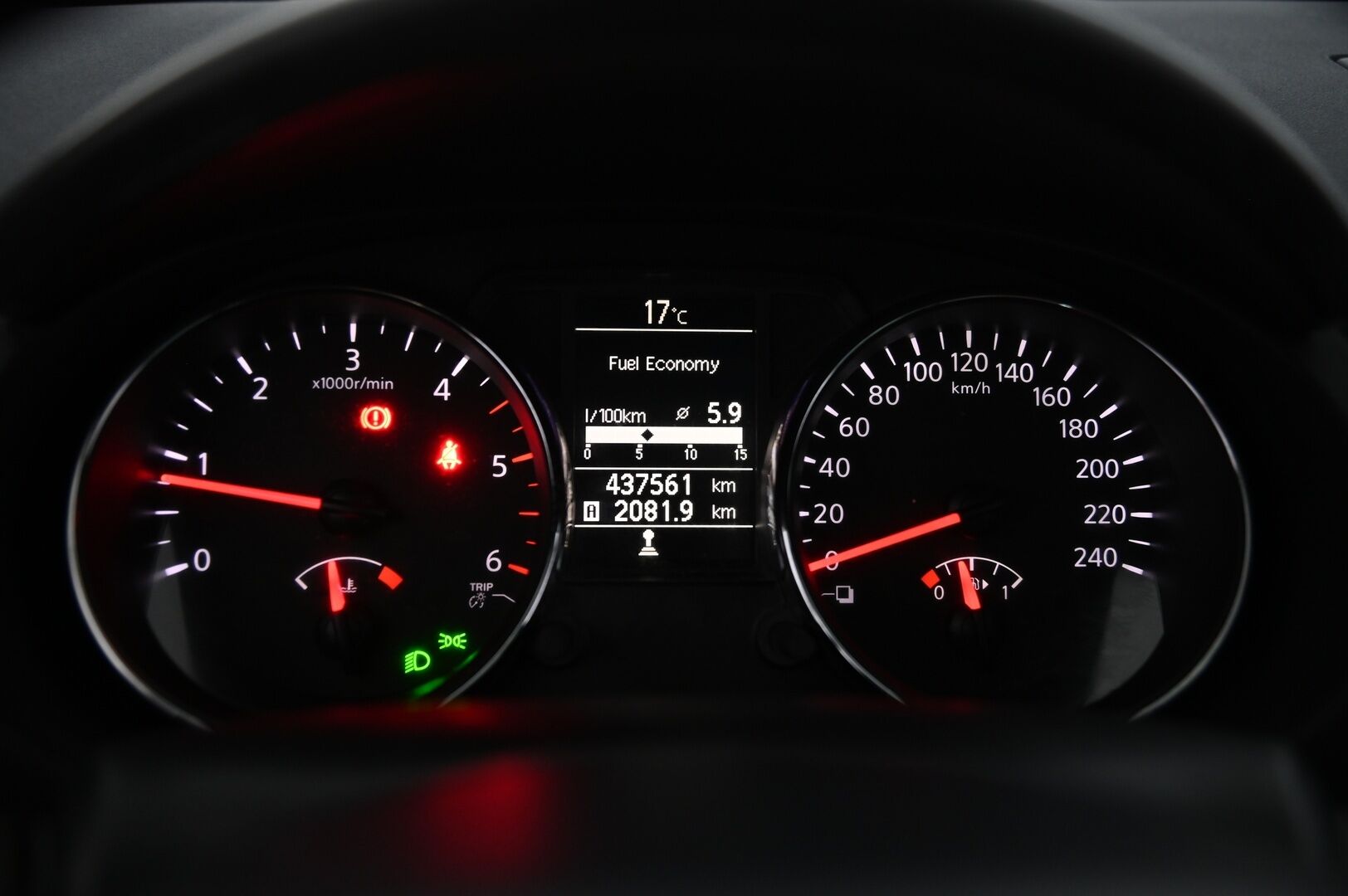 Nissan Qashqai+2 2012 1,6dCi DPF Stop / Start System Tekna 4WD 6M/T 17" MY12 - Myydään Huutokaupat.com