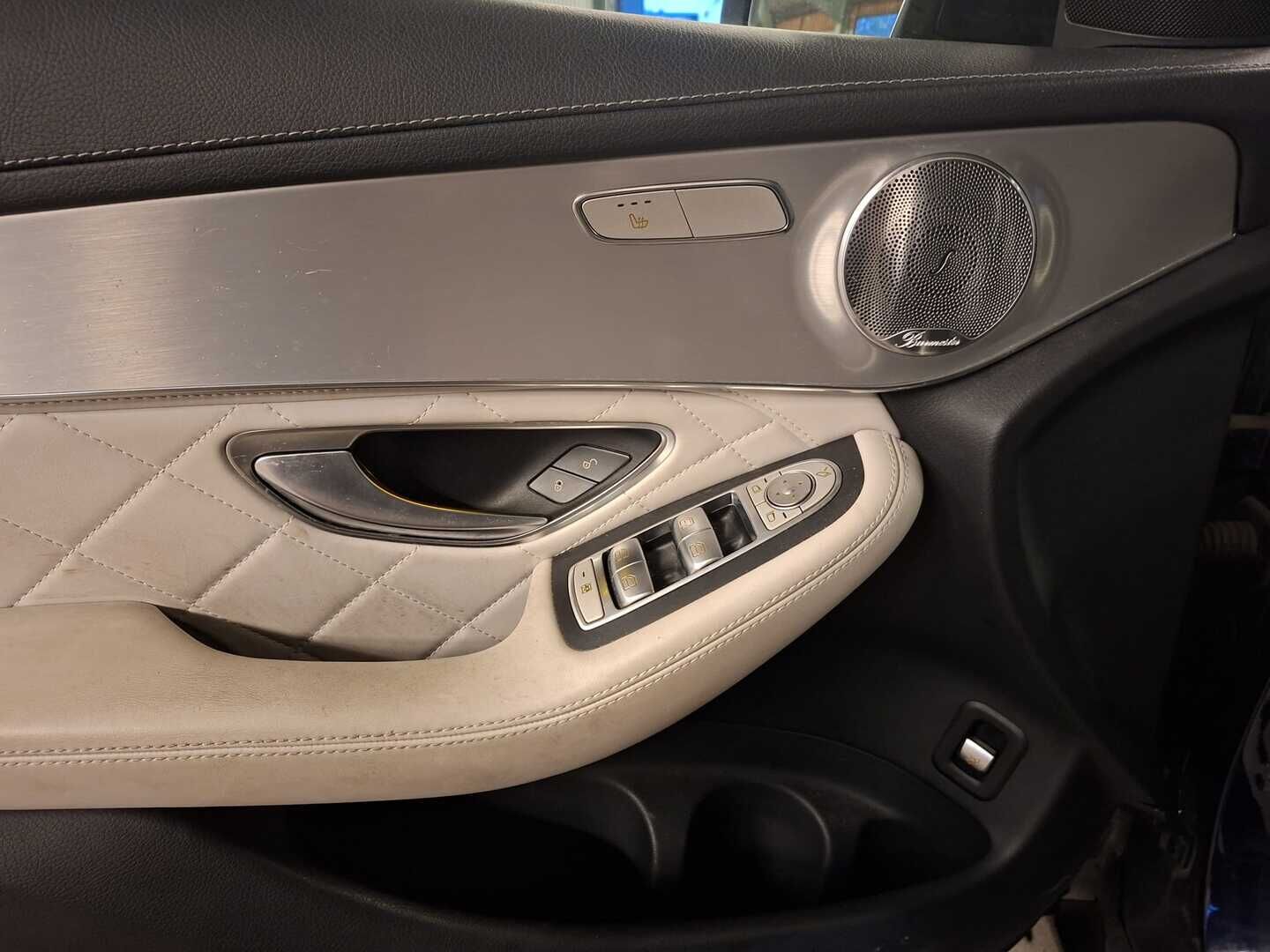 Mercedes-Benz GLC 2018 350 e 4Matic A Premium Business - Myydään  Huutokaupat.com - Designo nahat | Burmester | 360° | Panorama | Merkkihuollettu | Sähkökontti | Navi | Tutkat | Touchpad | BLIS | 