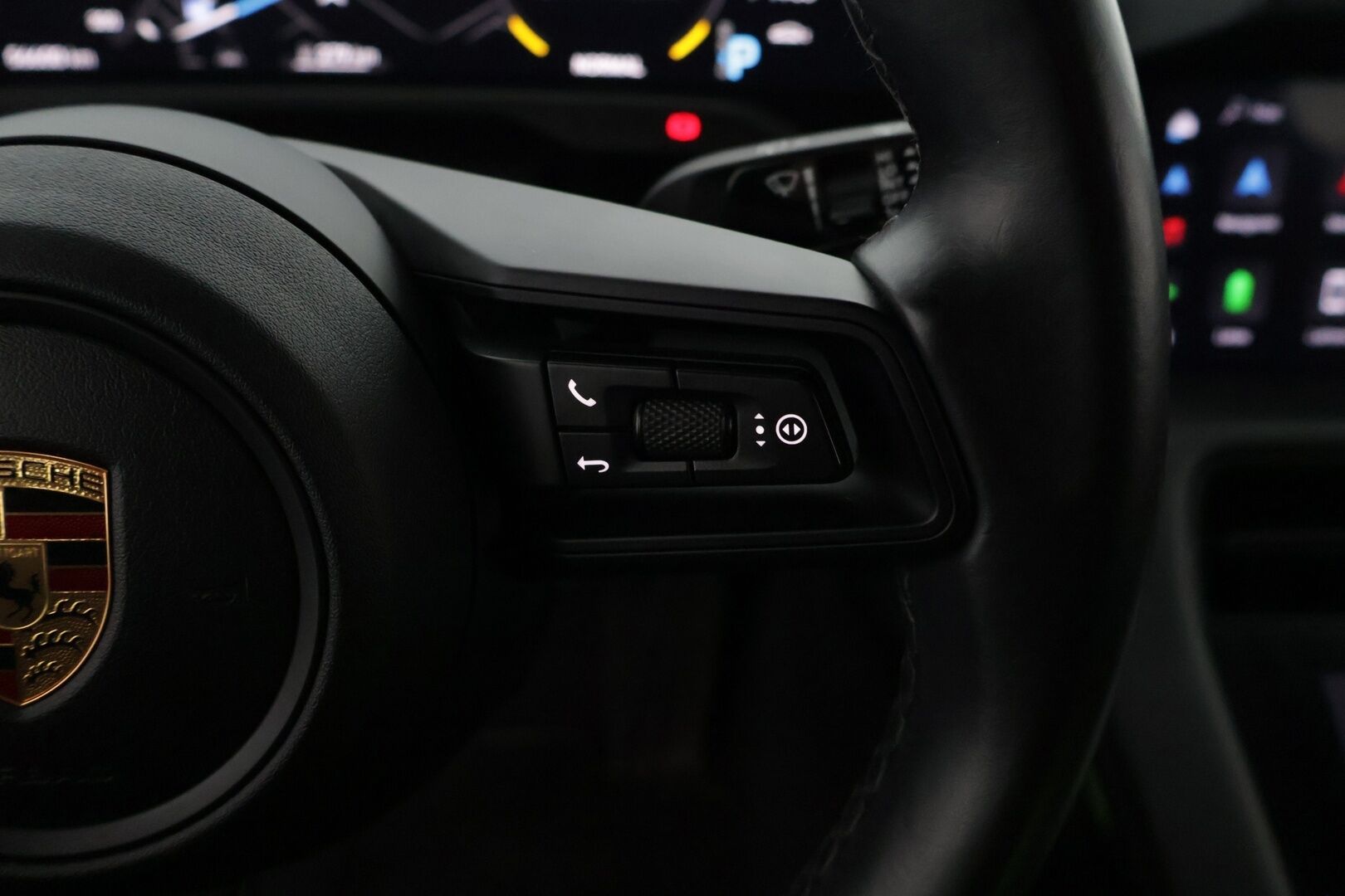 Porsche Taycan 2022 Sport Turismo Advantage Package *ACC / PASM / BOSE /  ILP / 14-Penkit / PB+* - 1OM.Suomi-auto / Merkkihuollettu