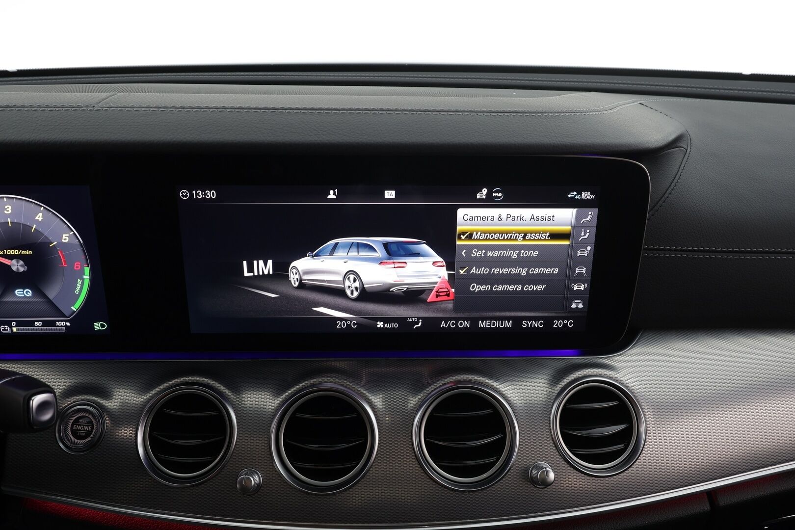 Mercedes-Benz E 2020 300 de T A Business AMG EQ Power * Distronic+ / 360° / HUD / Burmester / Muistipenkit / Panorama / Multibeam / Koukku * - KeylessGo / Kahdet renkaat aluvanteilla / Huippuvarusteet