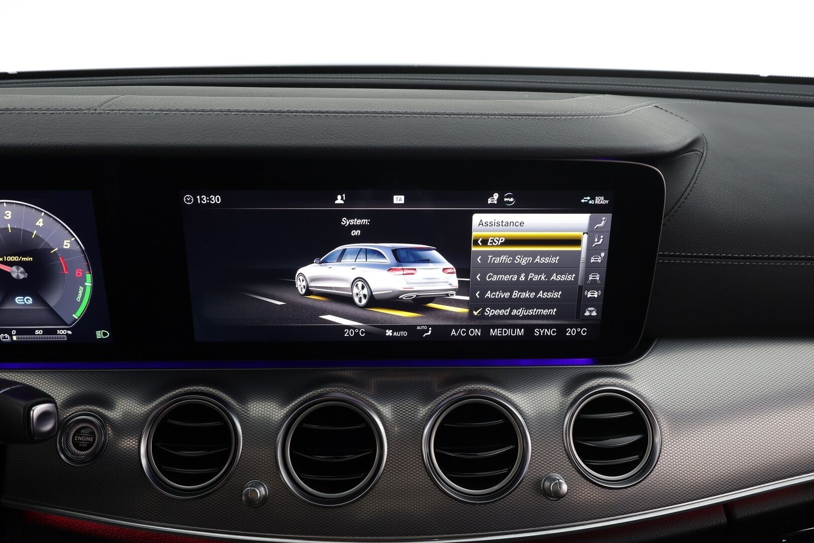 Mercedes-Benz E 2020 300 de T A Business AMG EQ Power * Distronic+ / 360° / HUD / Burmester / Muistipenkit / Panorama / Multibeam / Koukku * - KeylessGo / Kahdet renkaat aluvanteilla / Huippuvarusteet