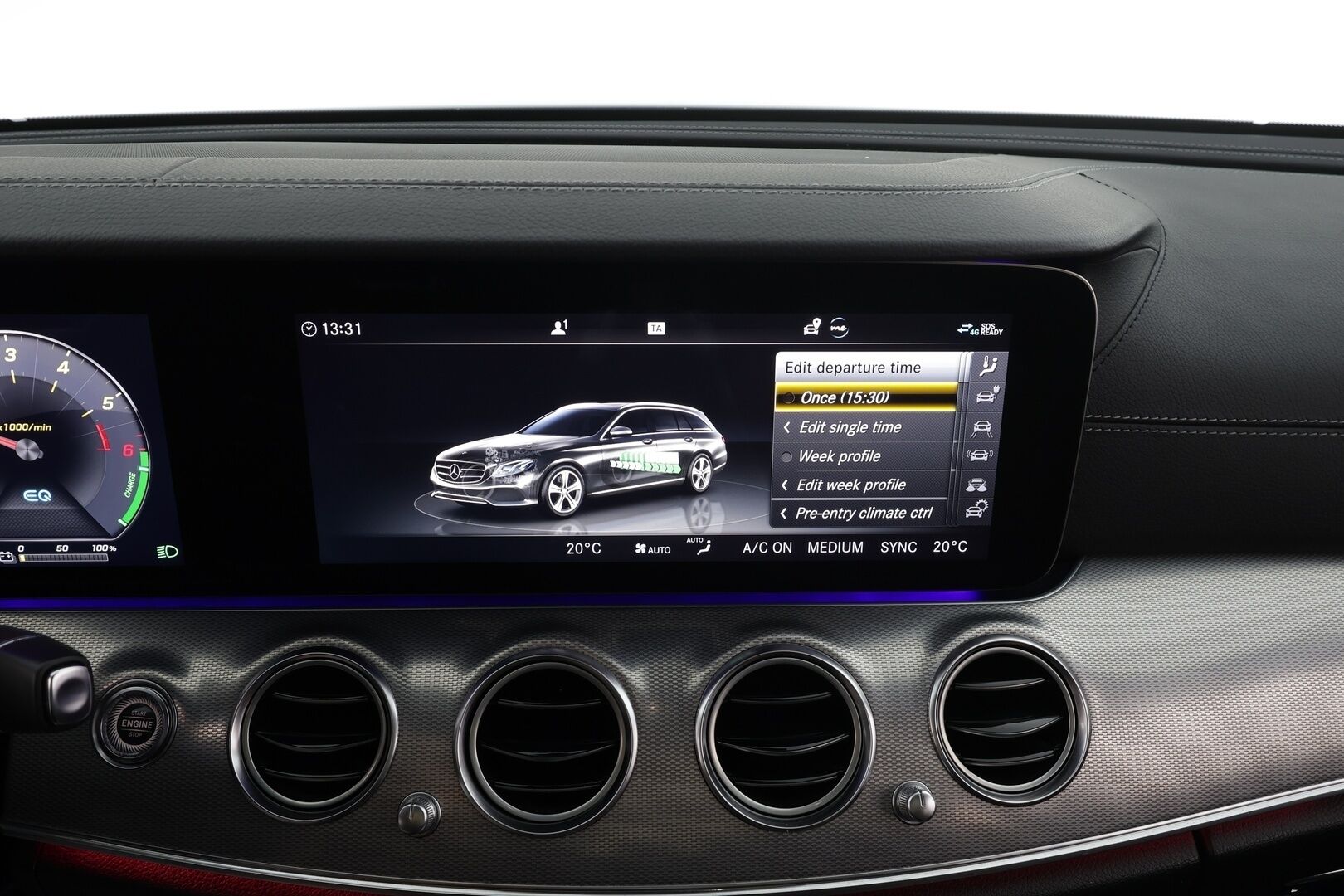 Mercedes-Benz E 2020 300 de T A Business AMG EQ Power * Distronic+ / 360° / HUD / Burmester / Muistipenkit / Panorama / Multibeam / Koukku * - KeylessGo / Kahdet renkaat aluvanteilla / Huippuvarusteet - HULLUT AVAJAISHULINAT KORKOTARJOUS 3,29 %