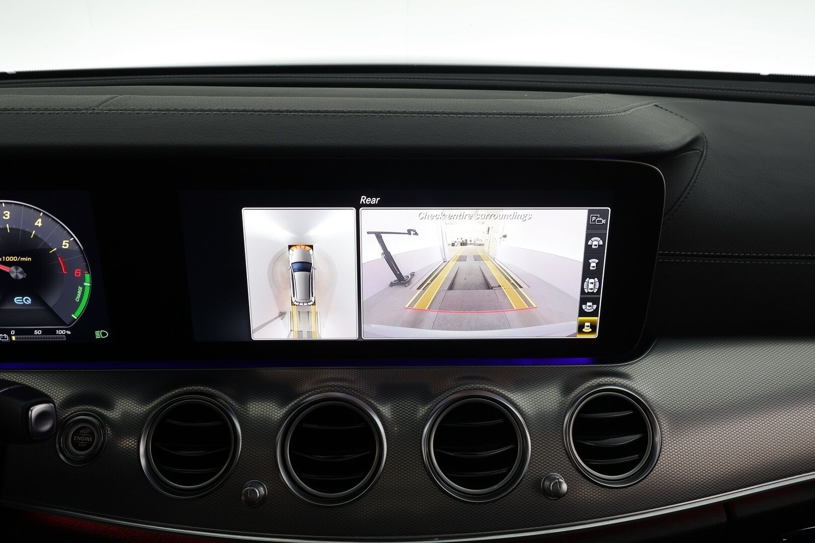 Mercedes-Benz E 2020 300 de T A Business AMG EQ Power * Distronic+ / 360° / HUD / Burmester / Muistipenkit / Panorama / Multibeam / Koukku * - KeylessGo / Kahdet renkaat aluvanteilla / Huippuvarusteet - HULLUT AVAJAISHULINAT KORKOTARJOUS 3,29 %