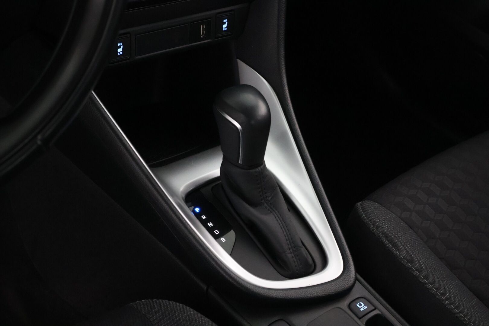 Toyota Yaris 2022 1,5 Hybrid Active -  Merkkihuollot | Adapt. Vak | P-kamera | Lohkolämmitin |Suomi-auto | Juuri katsastettu | 2x renkaat
