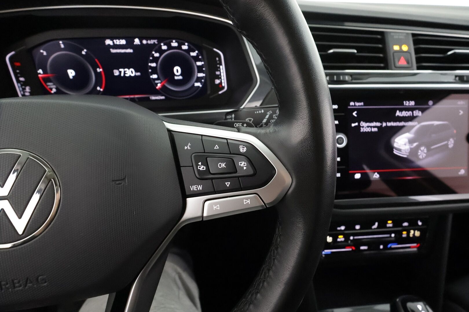 Volkswagen Tiguan 2022 Style Business 2,0 TDI SCR 110 kW 4MOTION DSG * Webasto / Koukku / ACC / Matrix-LED / P.Kamera / Hierovat Sportpenkit * - 1-Om suomi-auto / Kahdet renkaat