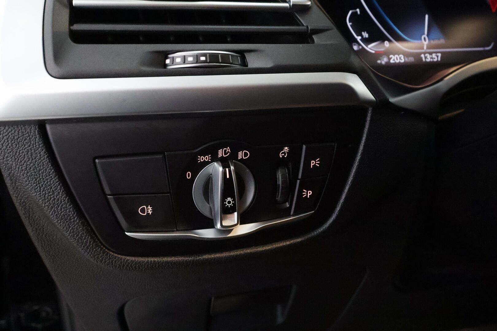 BMW X3 2022 G01 xDrive 30e A Charged Edition * LED / 360° / Sportnahat / Navi / HiFi / Digimittaristo * - HULLU BLACKWEEK 2,49% KORKOTARJOUS - 1-om Suomi-auto / Kahdet renkaat