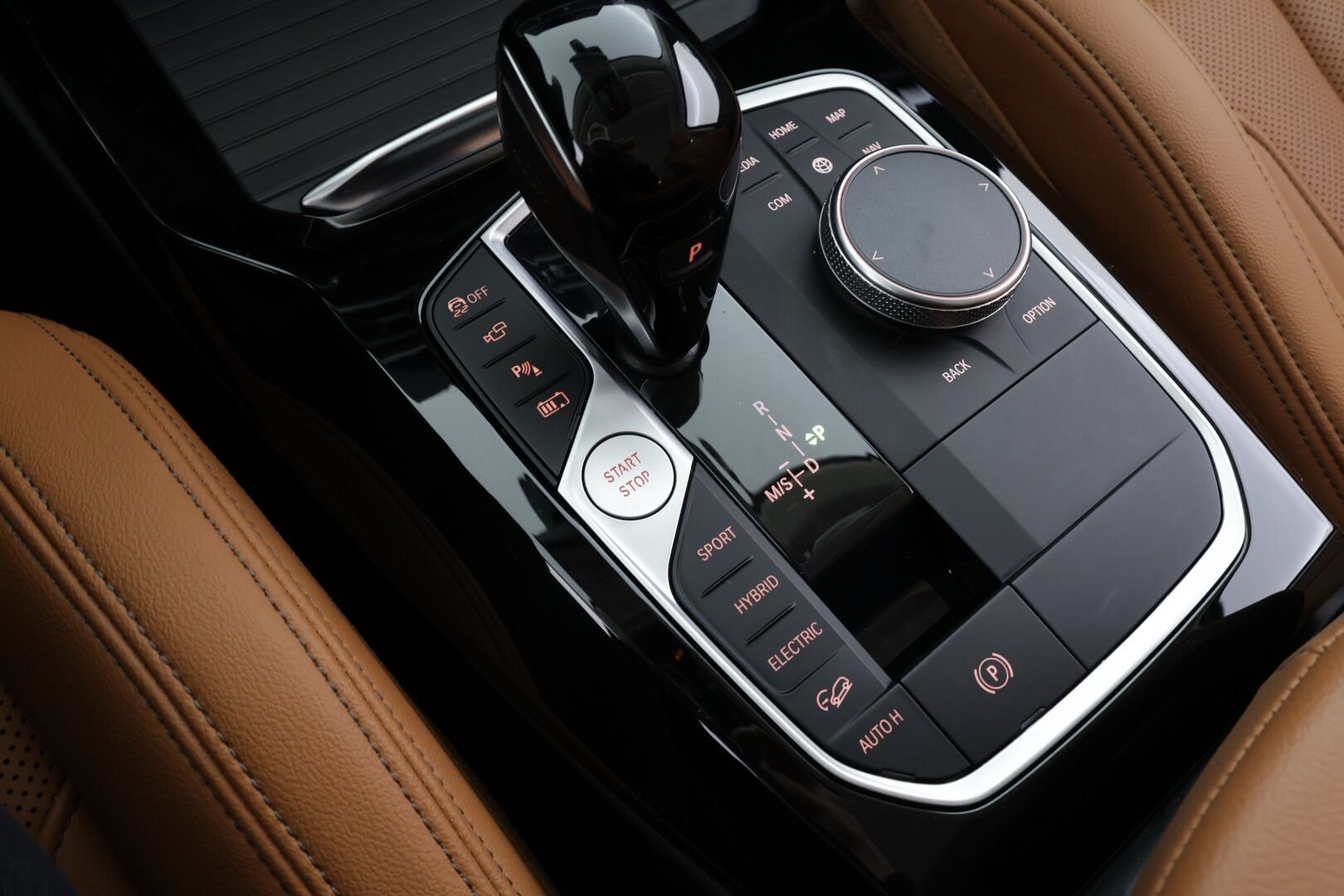 BMW X3 2022 G01 xDrive 30e A Charged Edition * LED / 360° / Sportnahat / Navi / HiFi / Digimittaristo * - HULLU BLACKWEEK 2,49% KORKOTARJOUS - 1-om Suomi-auto / Kahdet renkaat