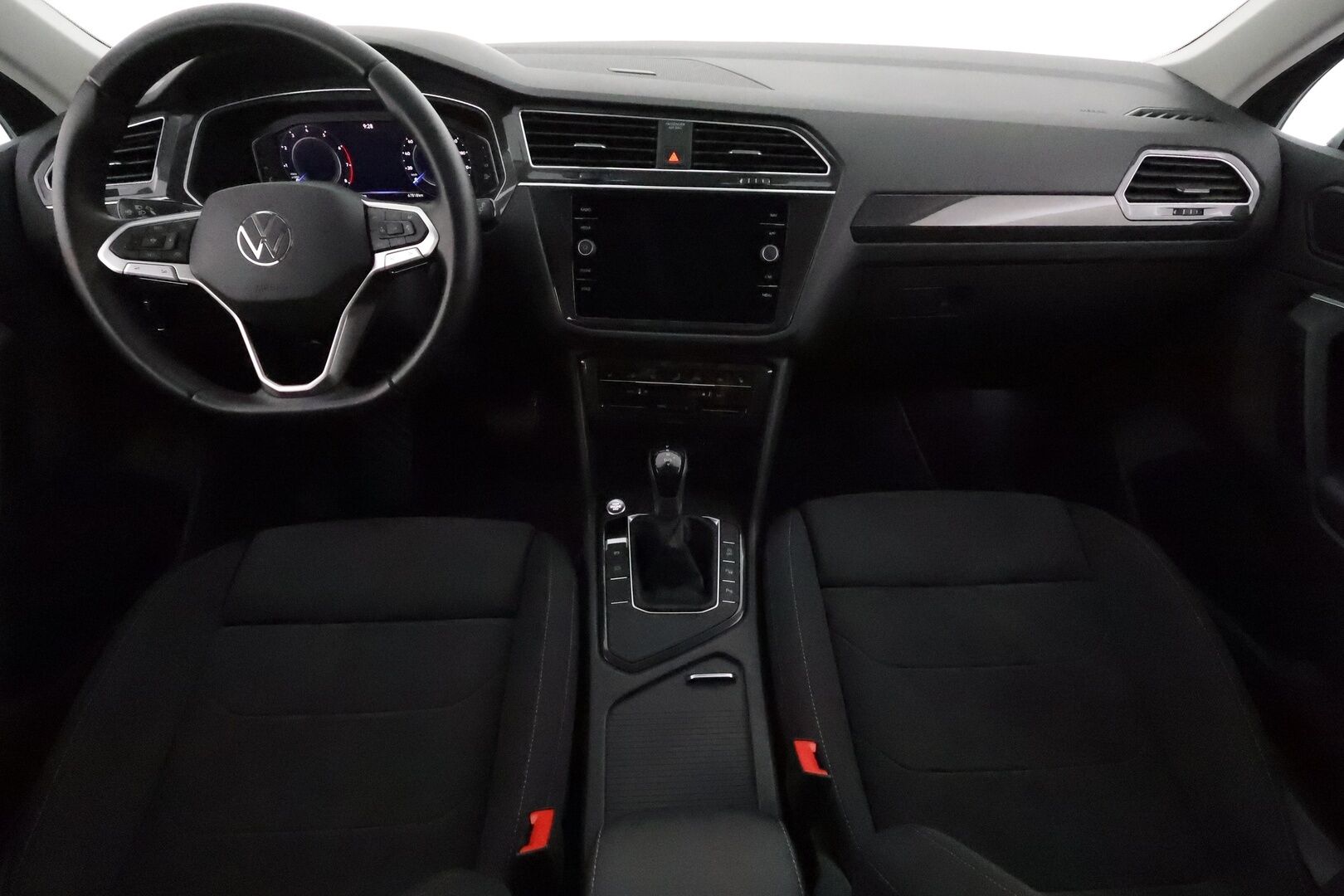Volkswagen Tiguan 2022 Style Business 1,5 TSI 110 kW DSG **Webasto / Adapt.Vakkari / Matrix-LED / P.Kamera / Hierovat Penkit / Navi / Keyless** - 3,99 % KORKOTARJOUS TÄHÄN AUTOON - 1-om Suomi-auto / Kahdet Renkaat