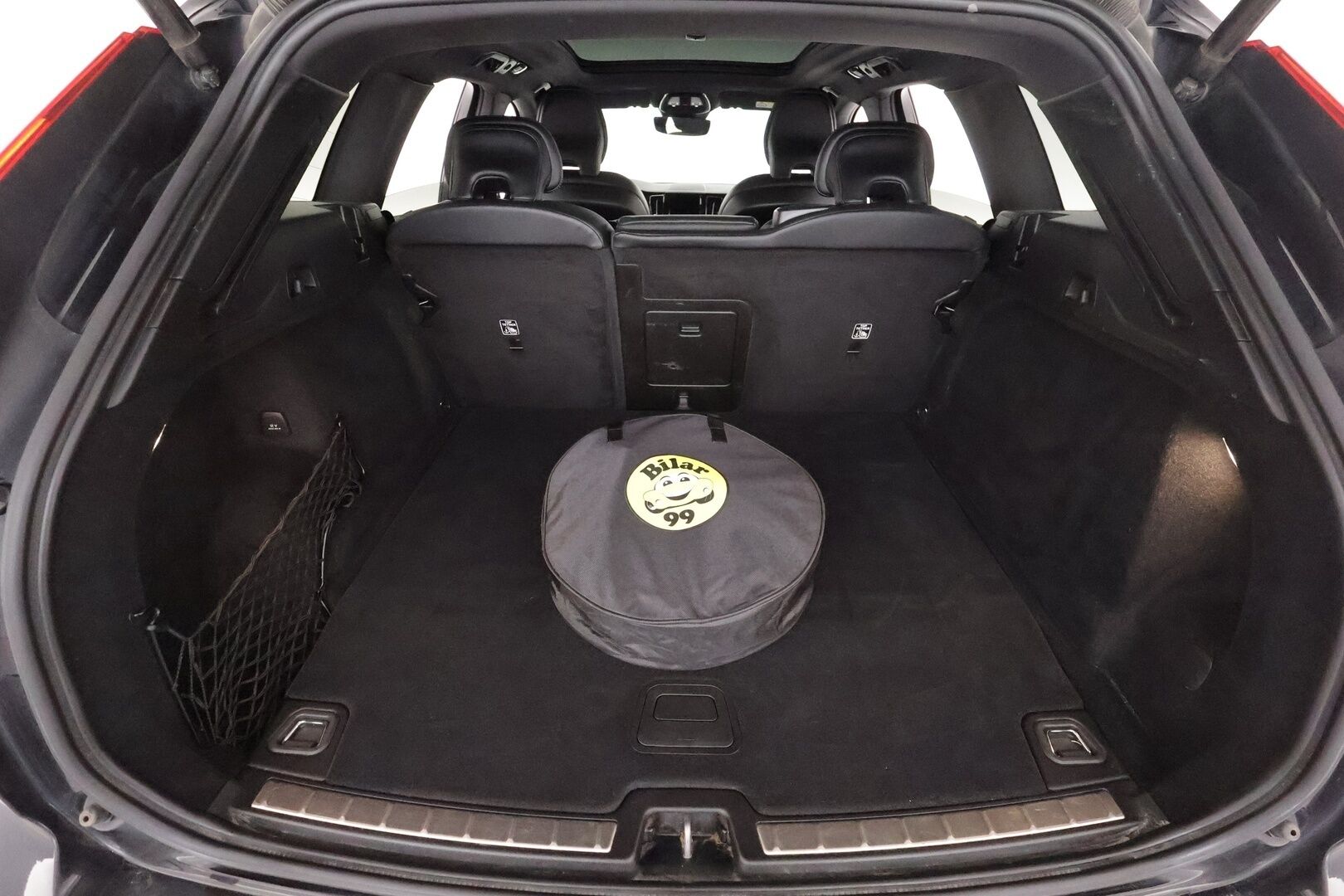 Volvo XC60 2022 T6 AWD Long Range R-Design Edition aut * Webasto / Adapt. Vakkari / Harman&Kardon / Sporttipenkki Muistilla / Panorama / P.kamera / KeylessGO * - 3,99 % KORKOTARJOUS TÄHÄN AUTOON - Suomi-auto / 1 omisteinen