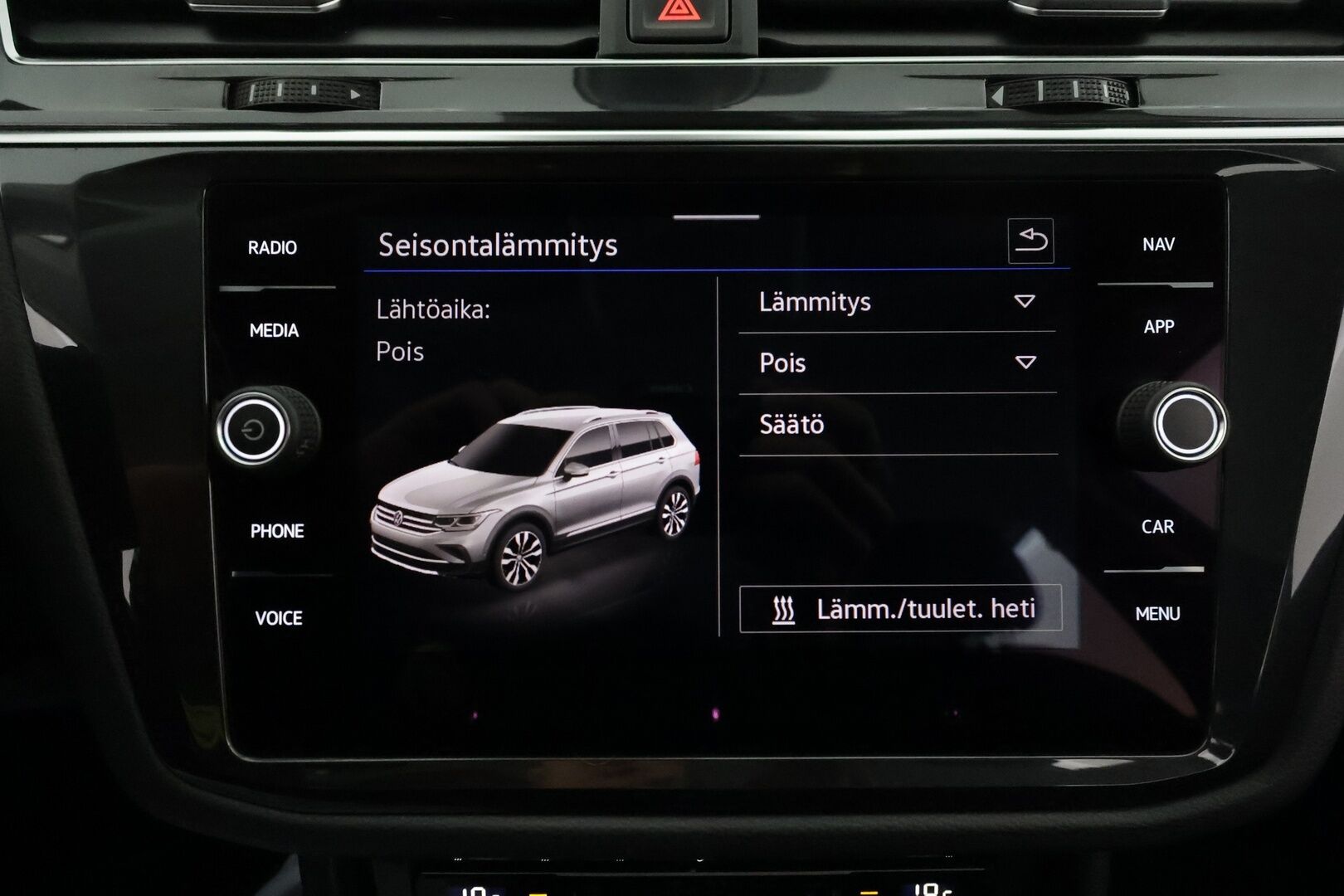 Volkswagen Tiguan 2022 Style 1,5TSI Business 110 kW DSG / 1.Om Suomi-auto / Webasto / Adapt.vakkari / iQ.Light / P.kamera / Koukku - Digimittari / KeyLessGo / Kahdet hyvät renkaat