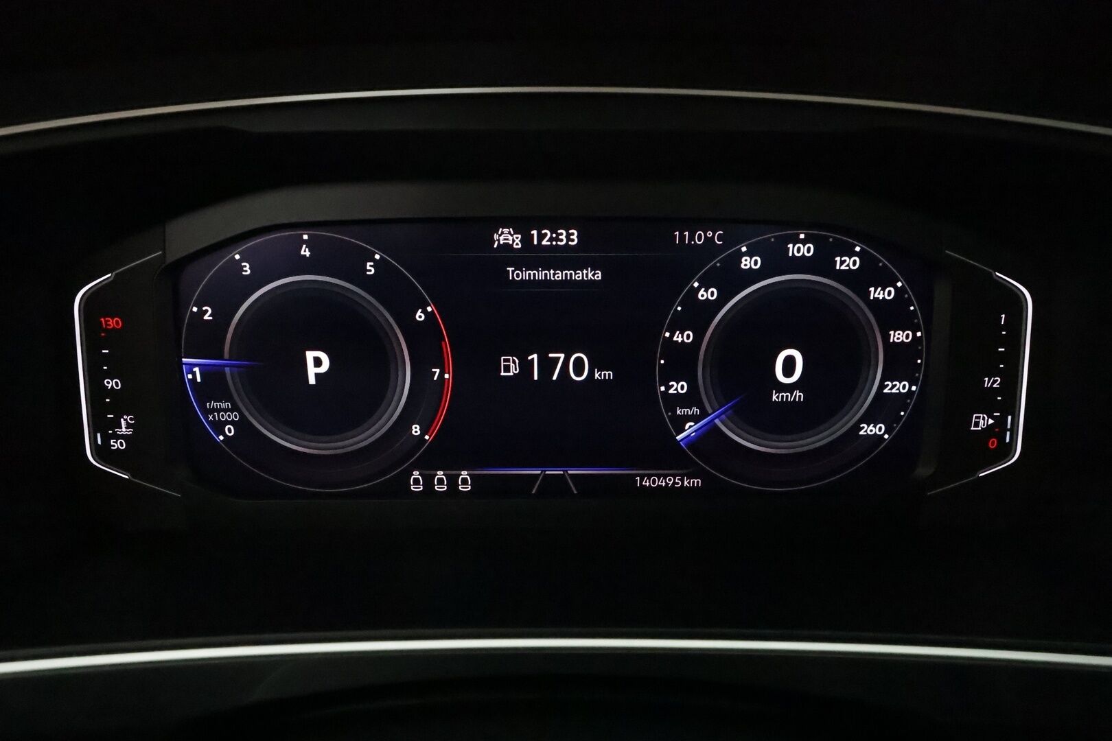 Volkswagen Tiguan 2022 Style 1,5TSI Business 110 kW DSG / 1.Om Suomi-auto / Webasto / Adapt.vakkari / iQ.Light / P.kamera / Koukku - Digimittari / KeyLessGo / Kahdet hyvät renkaat