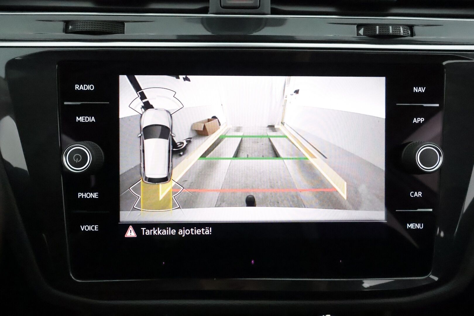 Volkswagen Tiguan 2022 Style Business 1,5 TSI 110 kW DSG **Webasto / Koukku / ACC / Matrix-LED / P.Kamera / Kaistavahti / KeylessGO** - 1-om Suomi-auto / Kahdet Renkaat