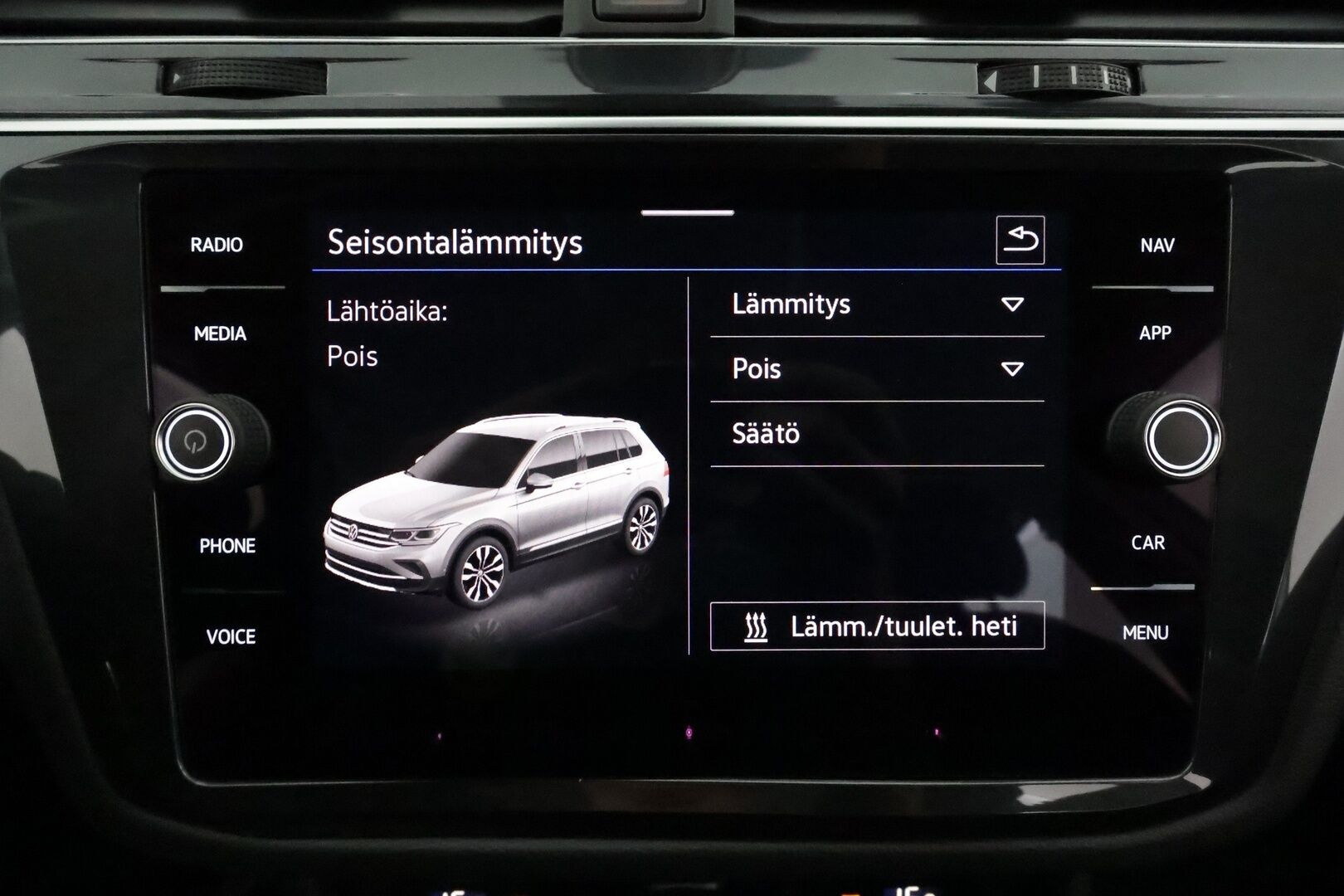 Volkswagen Tiguan 2022 Style Business 1,5 TSI 110 kW DSG **Webasto / Koukku / ACC / Matrix-LED / P.Kamera / Kaistavahti / KeylessGO** - 1-om Suomi-auto / Kahdet Renkaat