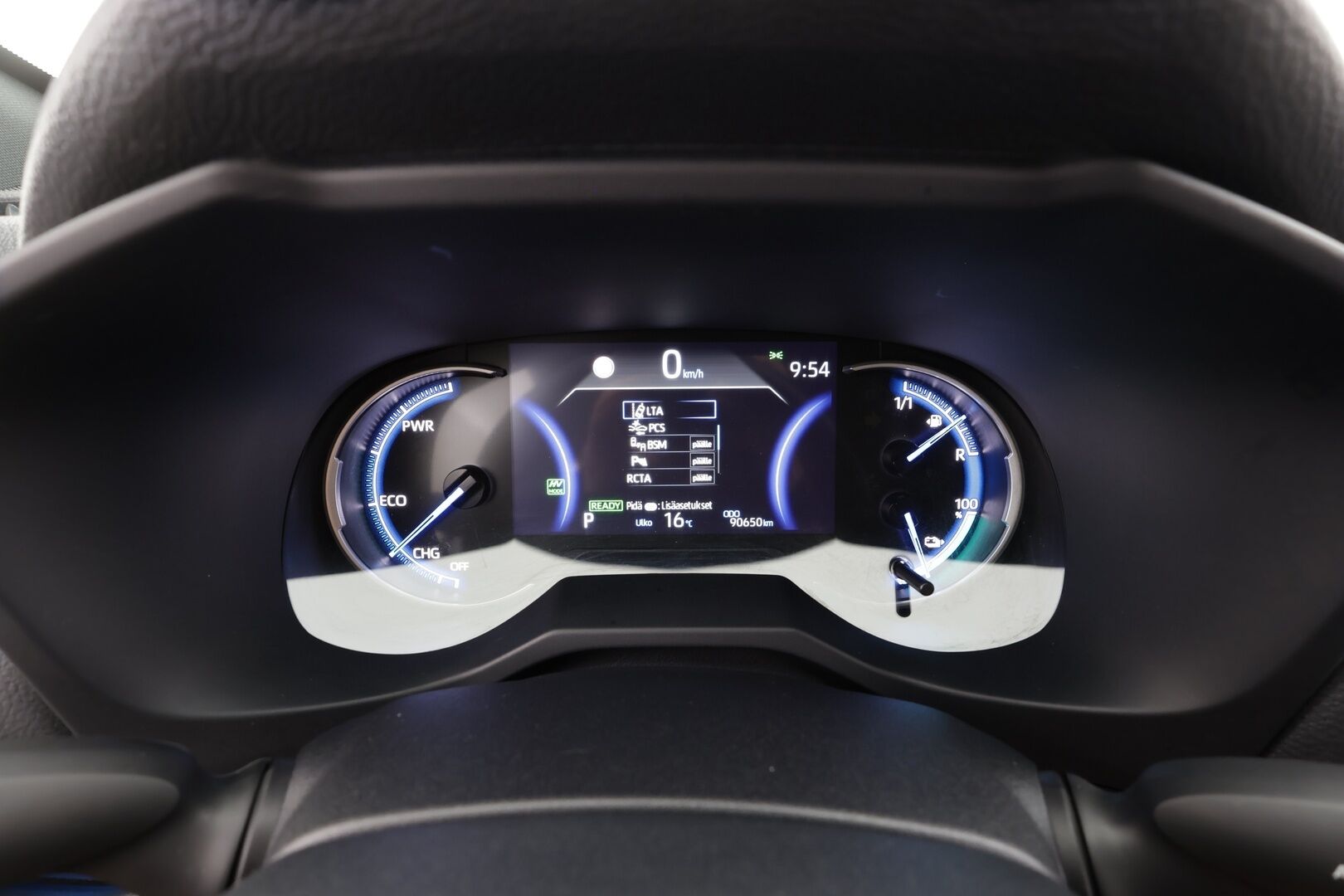 Toyota RAV4 Plug-in 2022 Hybrid 2,5 AWD-i Active Business Edition - | ACC | ILP | Webasto | Koukku | LTA | BSM | RSA | Navi | Keyless | P.kamera | Apple & Android | Lämm. ratti | Merkkihuollot | 2x renkaat aluin |