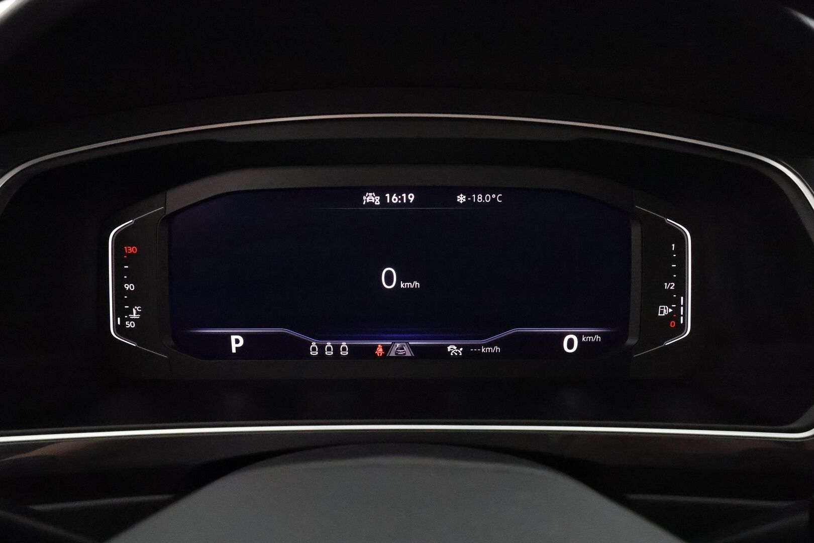 Volkswagen Tiguan 2022 Style 1,5 TSI 110 kW DSG * Webasto / Koukku / ACC / Matrix-LED / P.kamera / Hierovat Sportpenkit * - 1.om Suomi-auto / Seuraava katsastus vasta 02/28!*