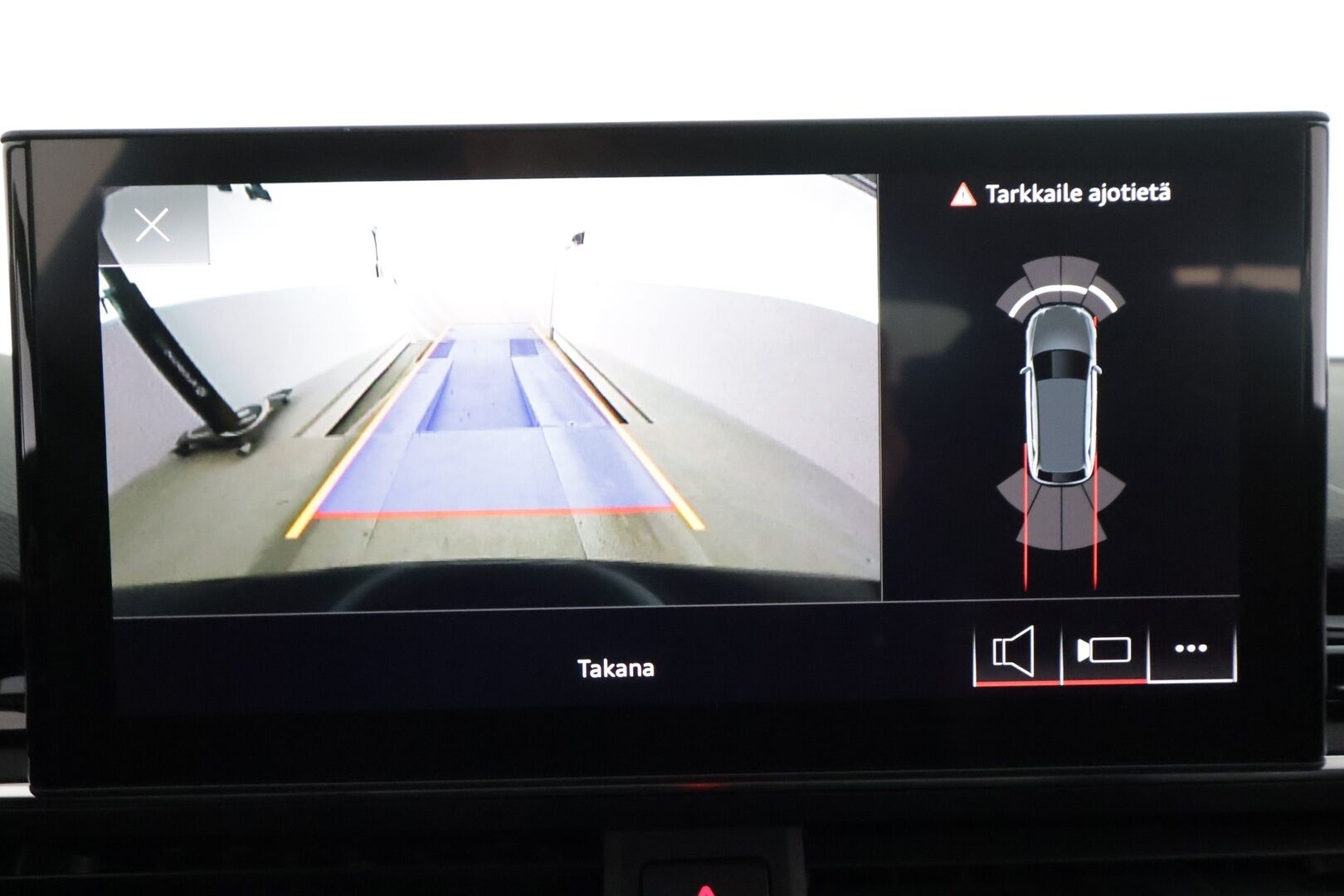 Audi A4 2022 Avant Business 40 TFSI 150 kW MHEV quattro S tronic - | ACC | PA-Lisälämmitin | Matrix-LED | P.Kamera | Digimittaristo | Puolinahat Sporttipenkit | 1.Om Suomi-auto | Kahdet Renkaat |