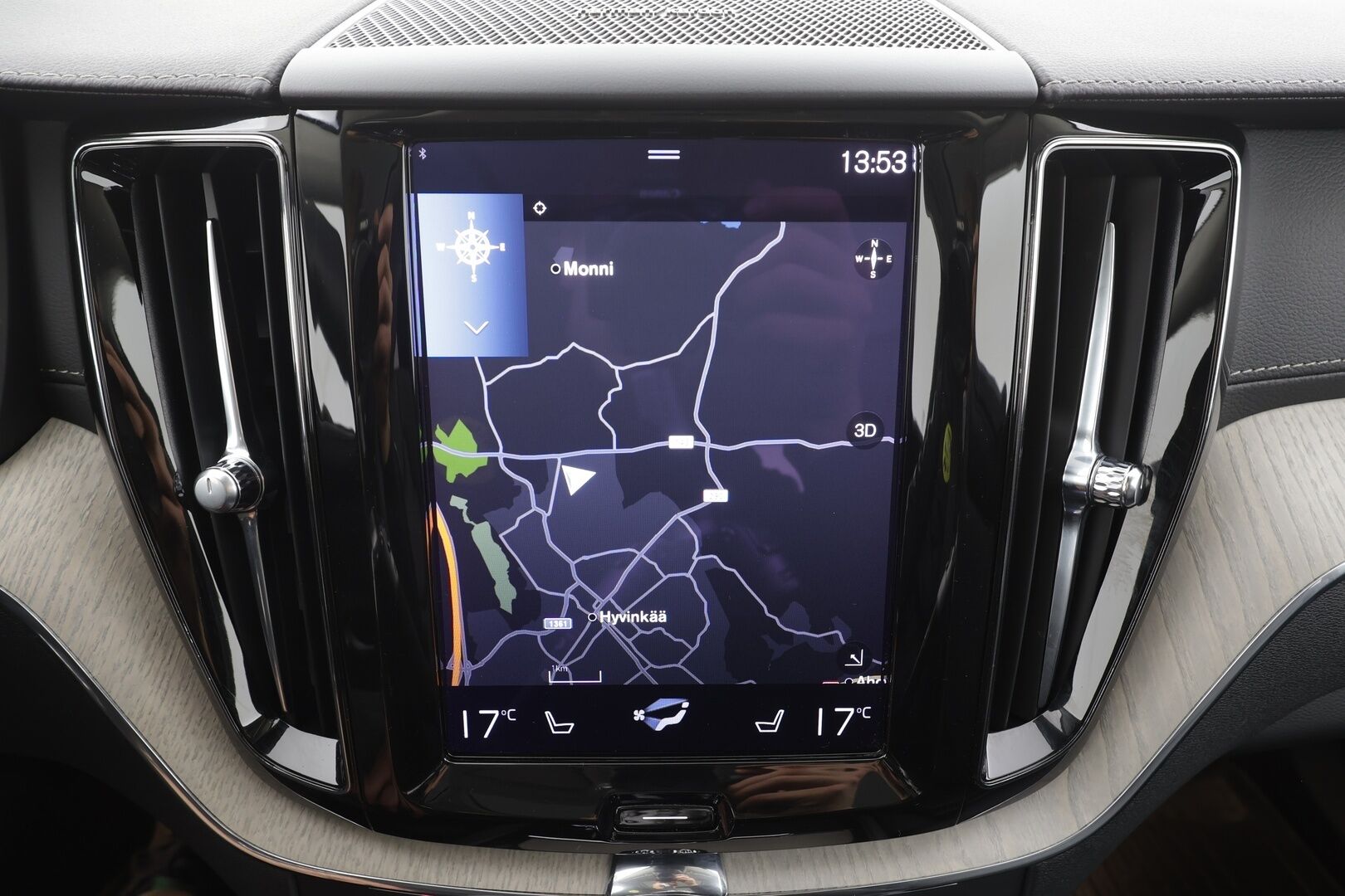 Volvo XC60 2021 T6 TwE AWD Inscription aut * Pilot assist / Webasto / H/K / Muistipenkki / 360-Kamera / Keyless / LED / Sportipenkit * - Kahdet Renkaat / Merkkihuollettu