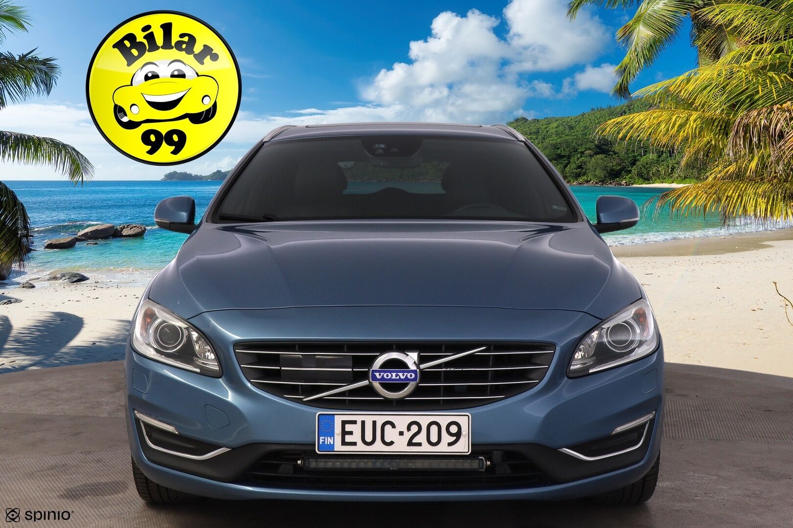 Volvo V60 2015 D4 Summum Edition aut * Webasto / P. kamera / Koukku / Kattoluukku / Muisti nahat / Navi / Performance Sound/ Akt. Xenon - Hyvällä huoltohistorialla näytttävä Volvo! / Parhaalla varustelulla mm. Keyless Go, Isompi näyttö, Musta sisäkatto verhoilu ja paljon muuta