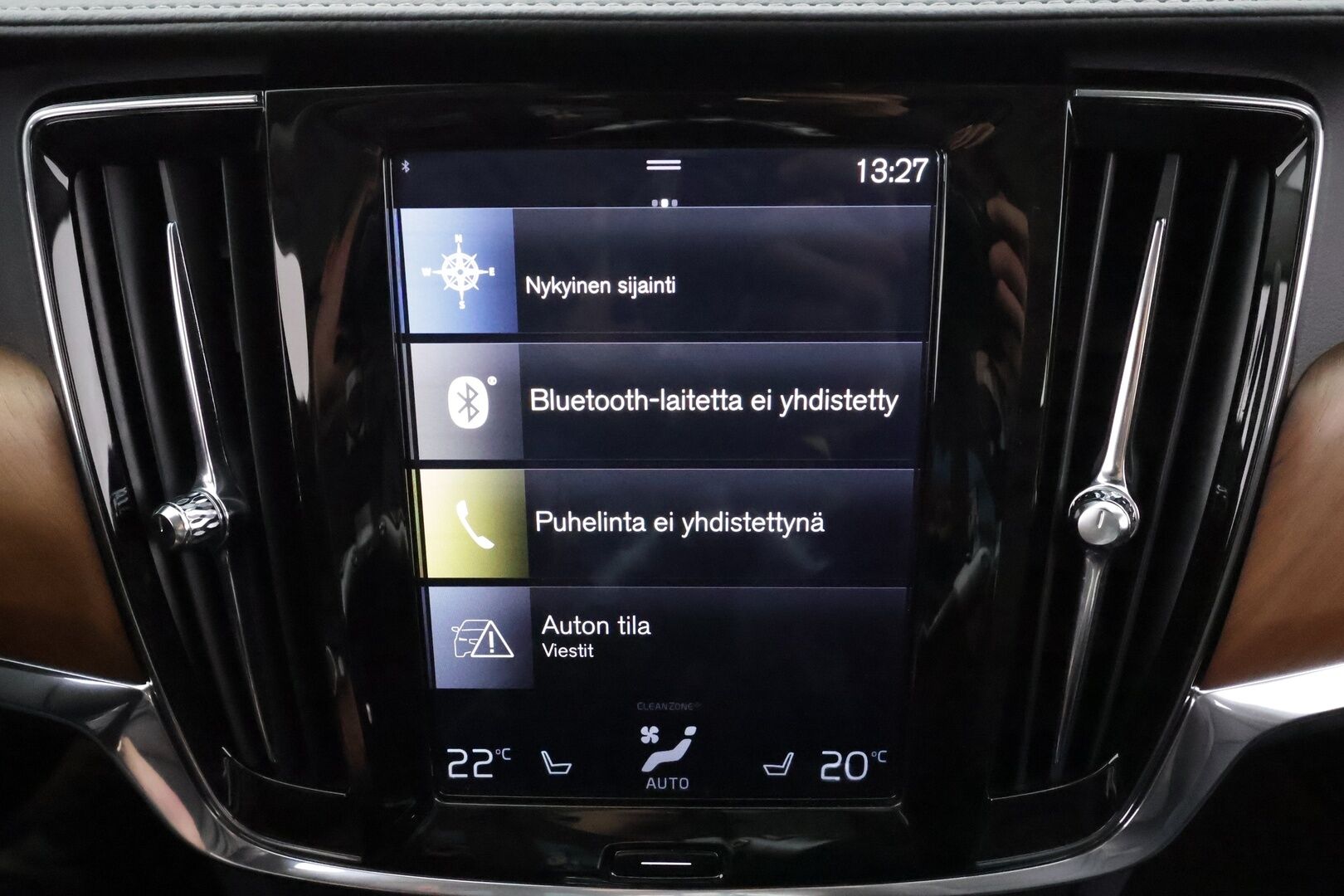 Volvo V90 2019 T8 AWD Inscription aut * Pilot assist / Webasto / Koukku / HUD / Panorama / Muistipenkit / B&W / 360-Kamera / Sporttipenkit / Keyless * - Bowers&Wilkins / HUD / Merkkihuollot / Juuri huollettu