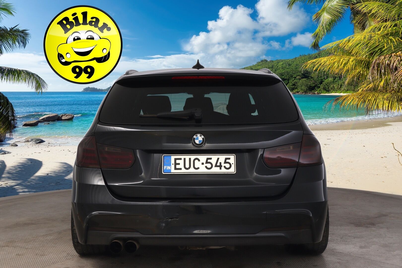 BMW 335 2015 F31 Touring 335d A xDrive M-Sport * Proffanavi / HarmanKardon / S-luukku / Sporttipenkit / Koukku * - Connected Drive / Musta sisäkattoverhoilu / Kangas-alcantara  