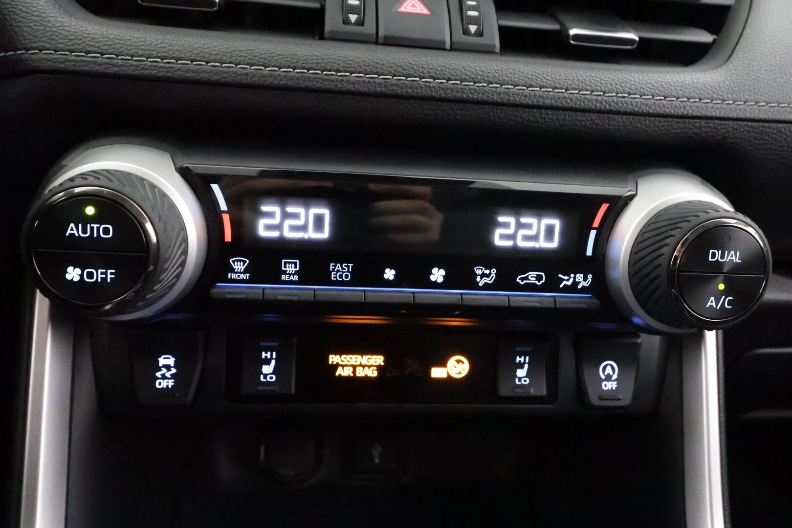 Toyota RAV4 2022 2,0 VVT-iE AWD Business Multidrive S - | Koukku | ACC | LED | P.Kamera | Navi | Kaistavahti | Keyless | Sisätilanlämmitin | Apple&Android | Kahdet renkaat | Merkkihuollot | Suomi-auto |