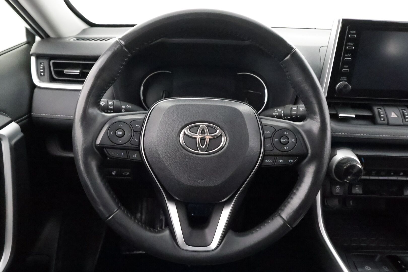 Toyota RAV4 2022 2,0 VVT-iE AWD Business Multidrive S - | Koukku | ACC | LED | P.Kamera | Navi | Kaistavahti | Keyless | Sisätilanlämmitin | Apple&Android | Kahdet renkaat | Merkkihuollot | Suomi-auto |