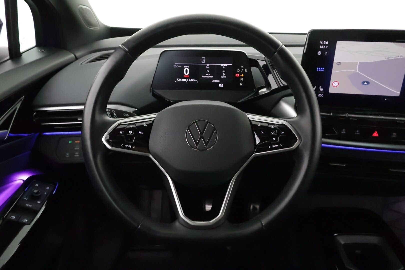 Volkswagen ID.5 2022 Pro Performance 150 kW, akku 77 kWh **Adapt.vakkari / Lämpöpumppu / Koukku / P.kamera / KeylessGo / Puolinahat** - Suomi-auto / Kahdet renkaat aluvanteilla / Merkkihuollettu