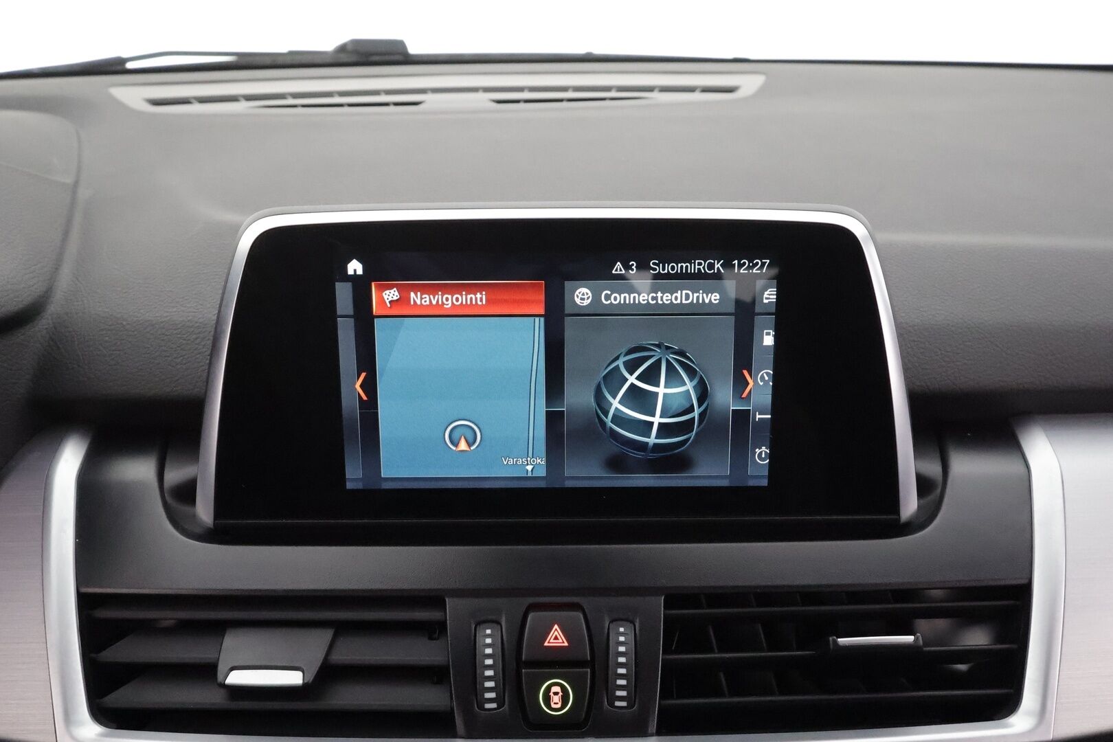 BMW 216 2022 F46 Gran Tourer 216i Business M Sport * Koukku / Sisätilanlämmitin / P.tutkat / LED / Sportpenkit / Navi / Bluetooth / Vakkari * - 1-om Suomi-auto / Kahdet renkaat aluvanteilla / Merkkihuollot