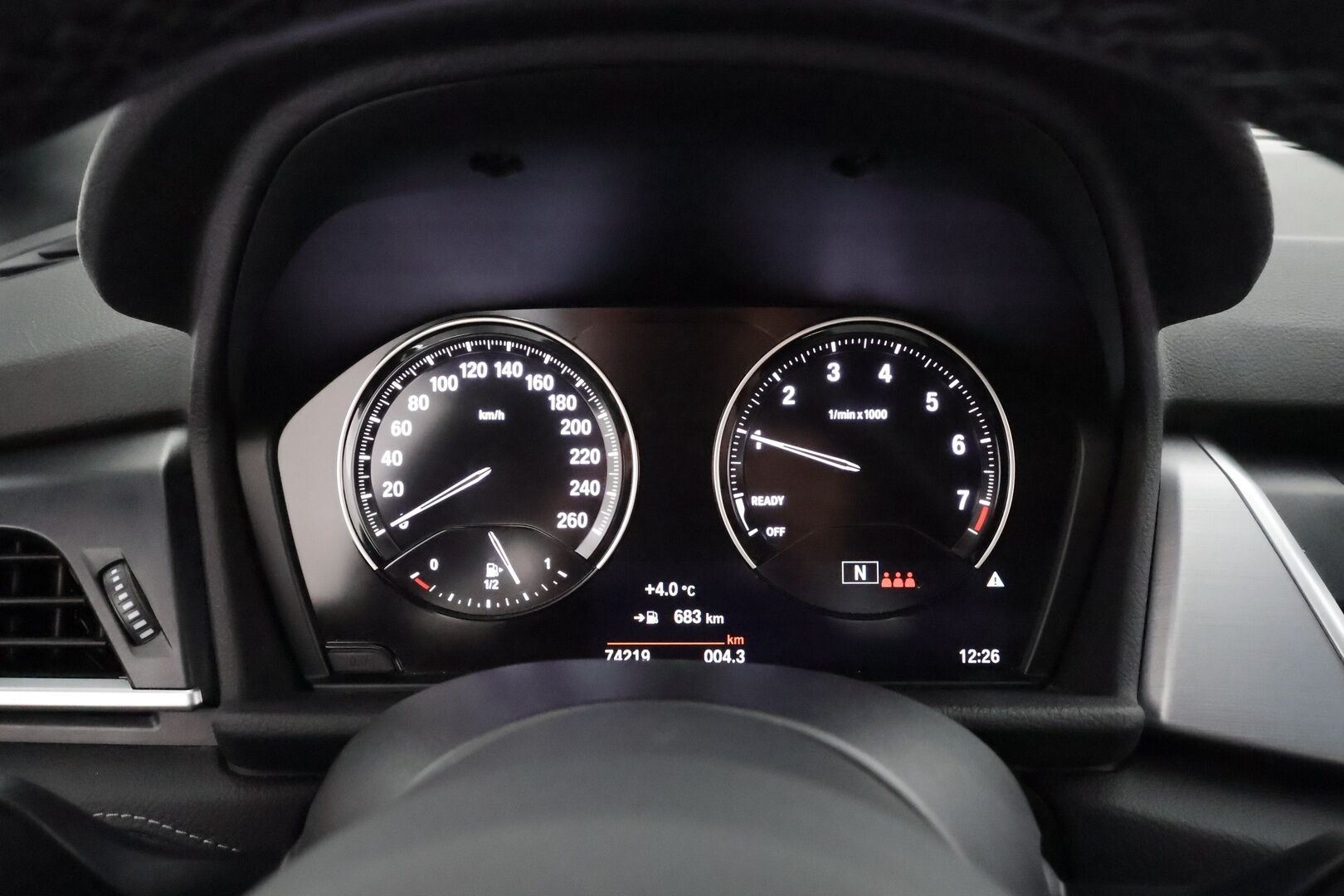 BMW 216 2022 F46 Gran Tourer 216i Business M Sport * Koukku / Sisätilanlämmitin / P.tutkat / LED / Sportpenkit / Navi / Bluetooth / Vakkari * - 1-om Suomi-auto / Kahdet renkaat aluvanteilla / Merkkihuollot