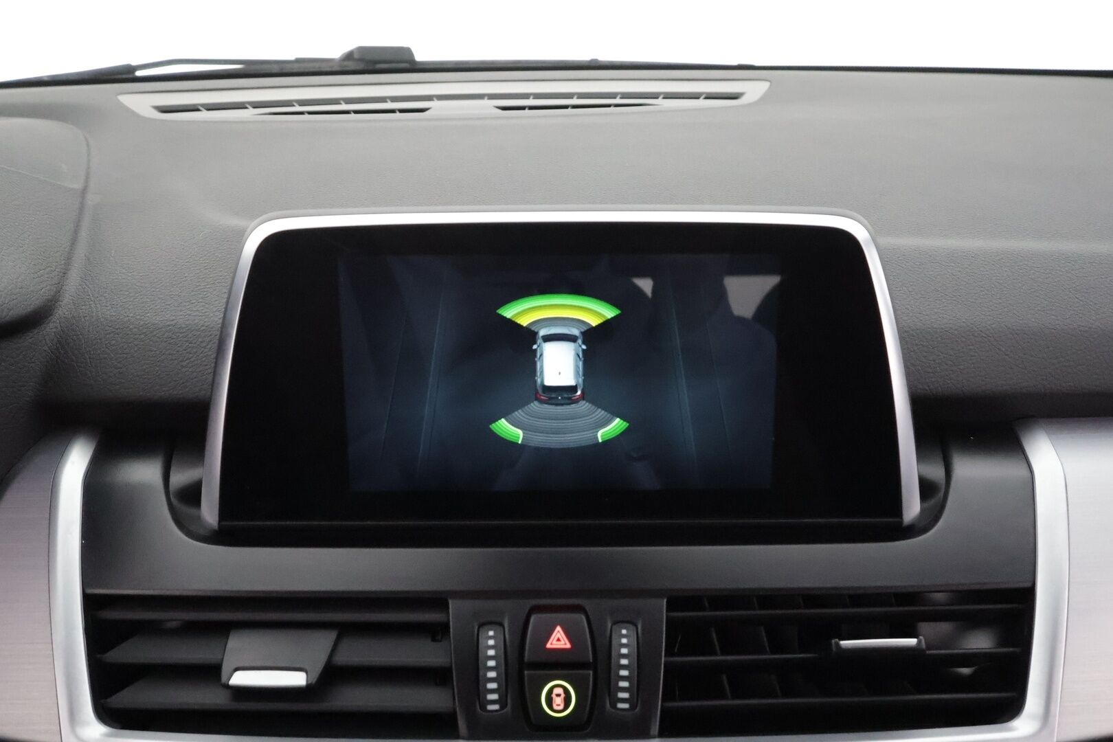 BMW 216 2022 F46 Gran Tourer 216i Business M Sport * Koukku / Sisätilanlämmitin / P.tutkat / LED / Sportpenkit / Navi / Bluetooth / Vakkari * - 1-om Suomi-auto / Kahdet renkaat aluvanteilla / Merkkihuollot