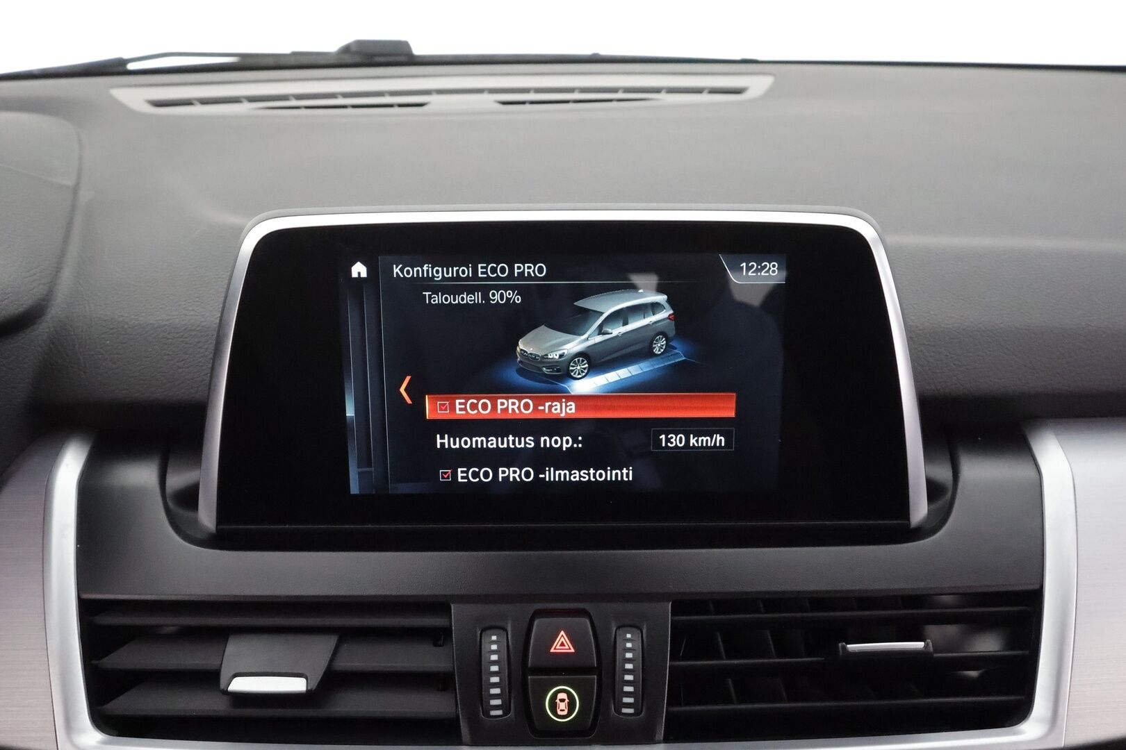 BMW 216 2022 F46 Gran Tourer 216i Business M Sport * Koukku / Sisätilanlämmitin / P.tutkat / LED / Sportpenkit / Navi / Bluetooth / Vakkari * - 1-om Suomi-auto / Kahdet renkaat aluvanteilla / Merkkihuollot