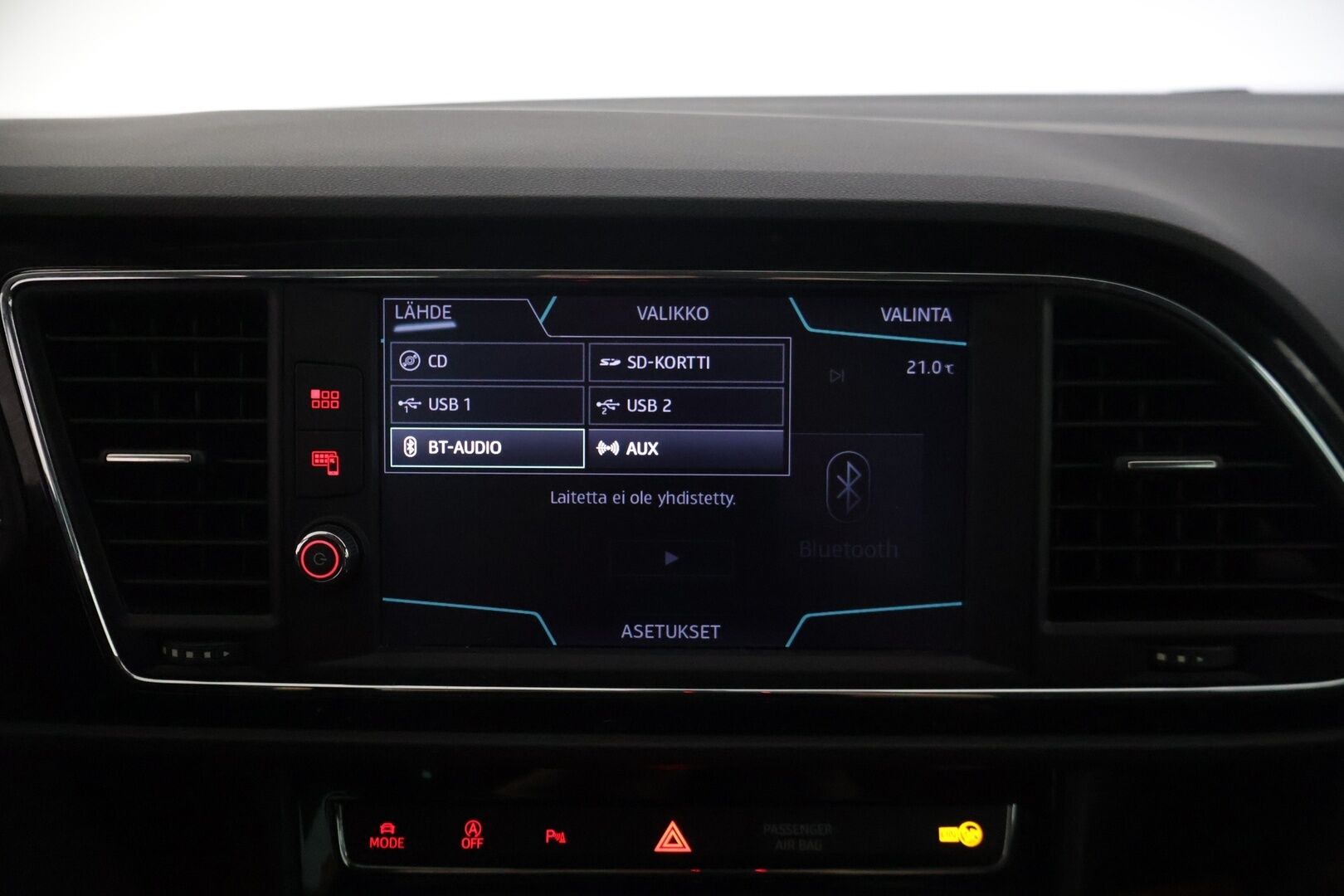 Seat LEON ST 2019 1,5 TSI 150 EVO FR * Vetokoukku / Beats Audio / Digimittaristo / Kessy / Tutkat * - Hihna vaihdettu 4/2026 / 2x renkaat / Navi - HULLUT AVAJAISHULINAT KORKOTARJOUS 3,29 %