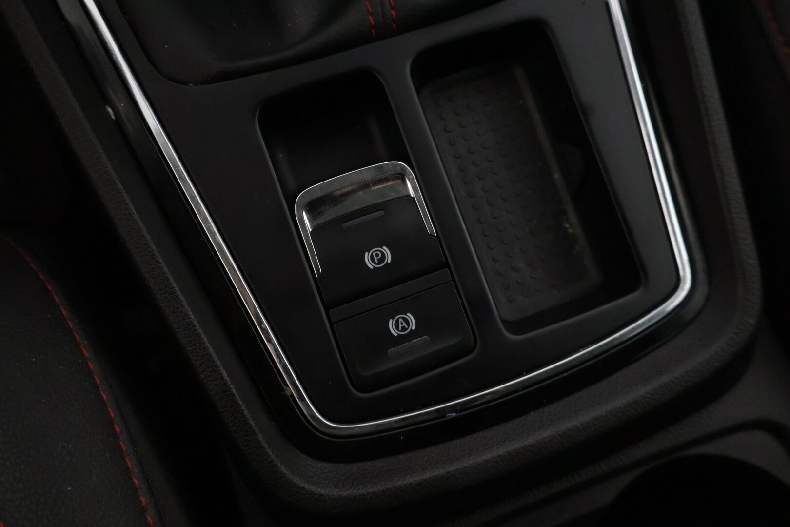 Seat LEON ST 2019 1,5 TSI 150 EVO FR * Vetokoukku / Beats Audio / Digimittaristo / Kessy / Tutkat * - Hihna vaihdettu 4/2026 / 2x renkaat / Navi - HULLUT AVAJAISHULINAT KORKOTARJOUS 3,29 %