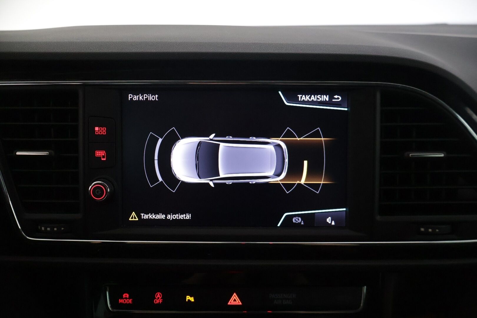 Seat LEON ST 2019 1,5 TSI 150 EVO FR * Vetokoukku / Beats Audio / Digimittaristo / Kessy / Tutkat * - Hihna vaihdettu 4/2026 / 2x renkaat / Navi